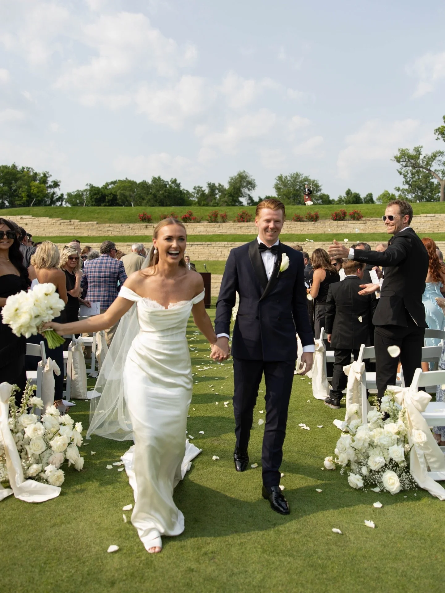 a cohesive mix of @abbeyramlo &amp; @connor_ramlo &lsquo;s wedding day on photo &amp; video 🏹🏹 

#wedding #2027wedding #2027bride #iowawedding #photoandvideo wedding photo and video team wedding photos and videos on digital, film mediums, and super