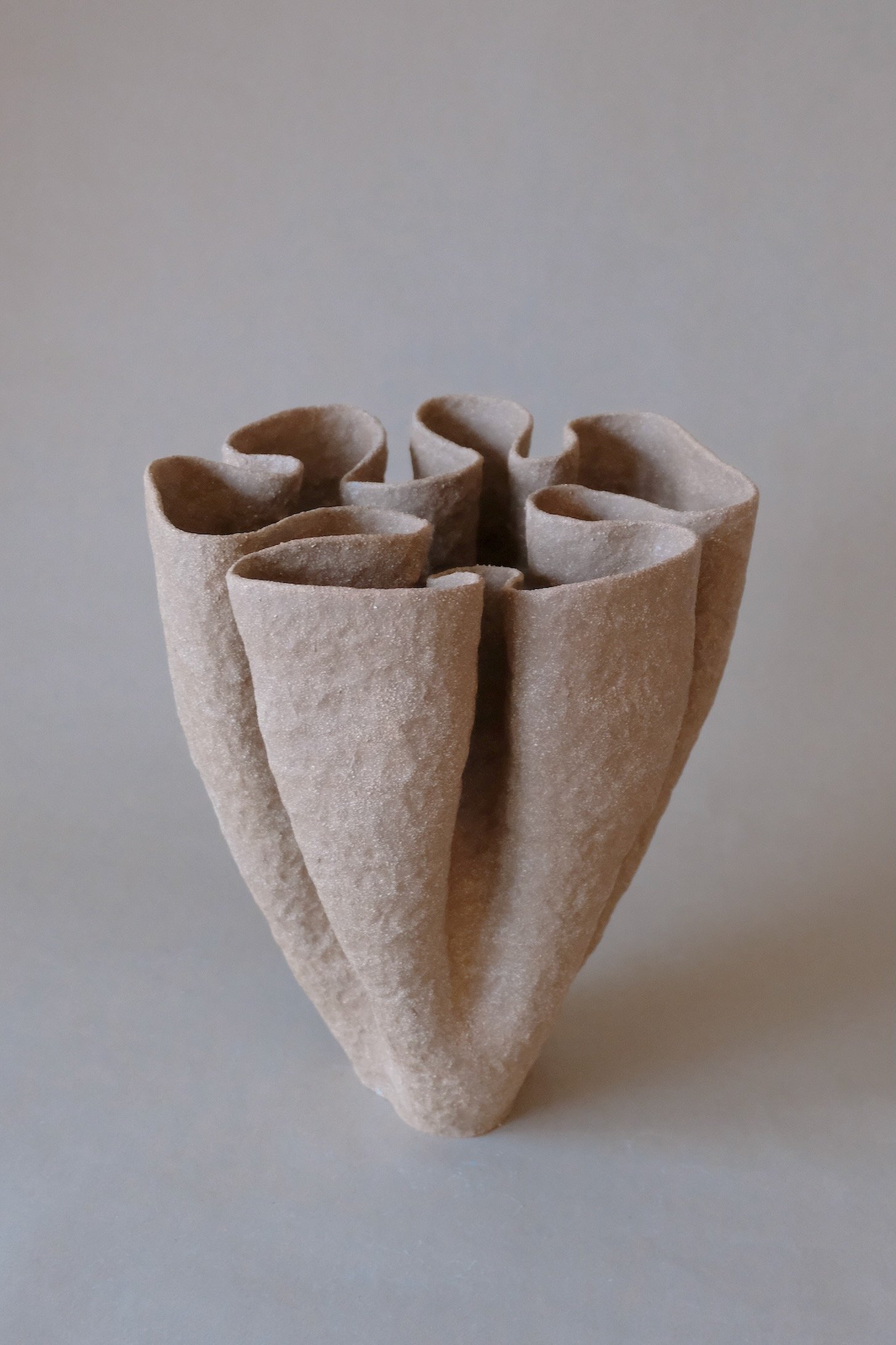  Stoneware (unglazed) Height: 32 cm 