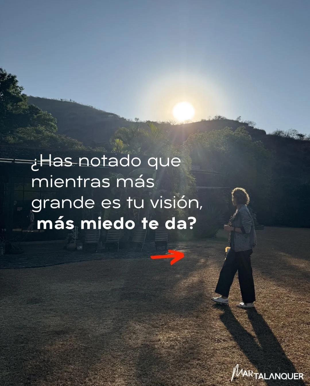 Tienes una visi&oacute;n grande para tu vida pero al mismo tiempo te aterra?

Hablemos del autosabotaje de alto nivel. 👇🏼

He trabajado con cientos de mujeres brillantes, y hay un patr&oacute;n que se repite constantemente: colapsan justo cuando es