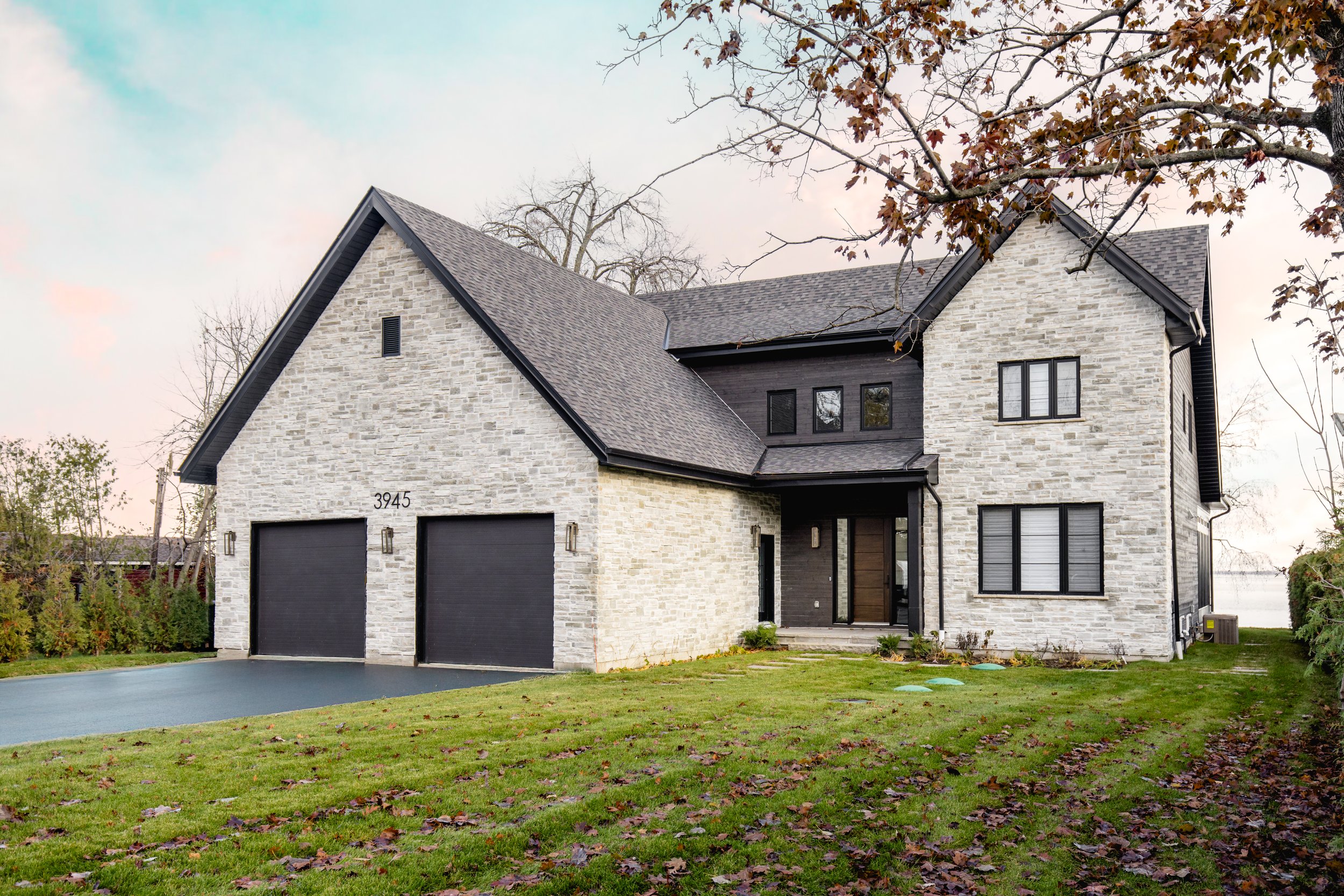 3945LakeviewRoad,Innisfil10.jpg