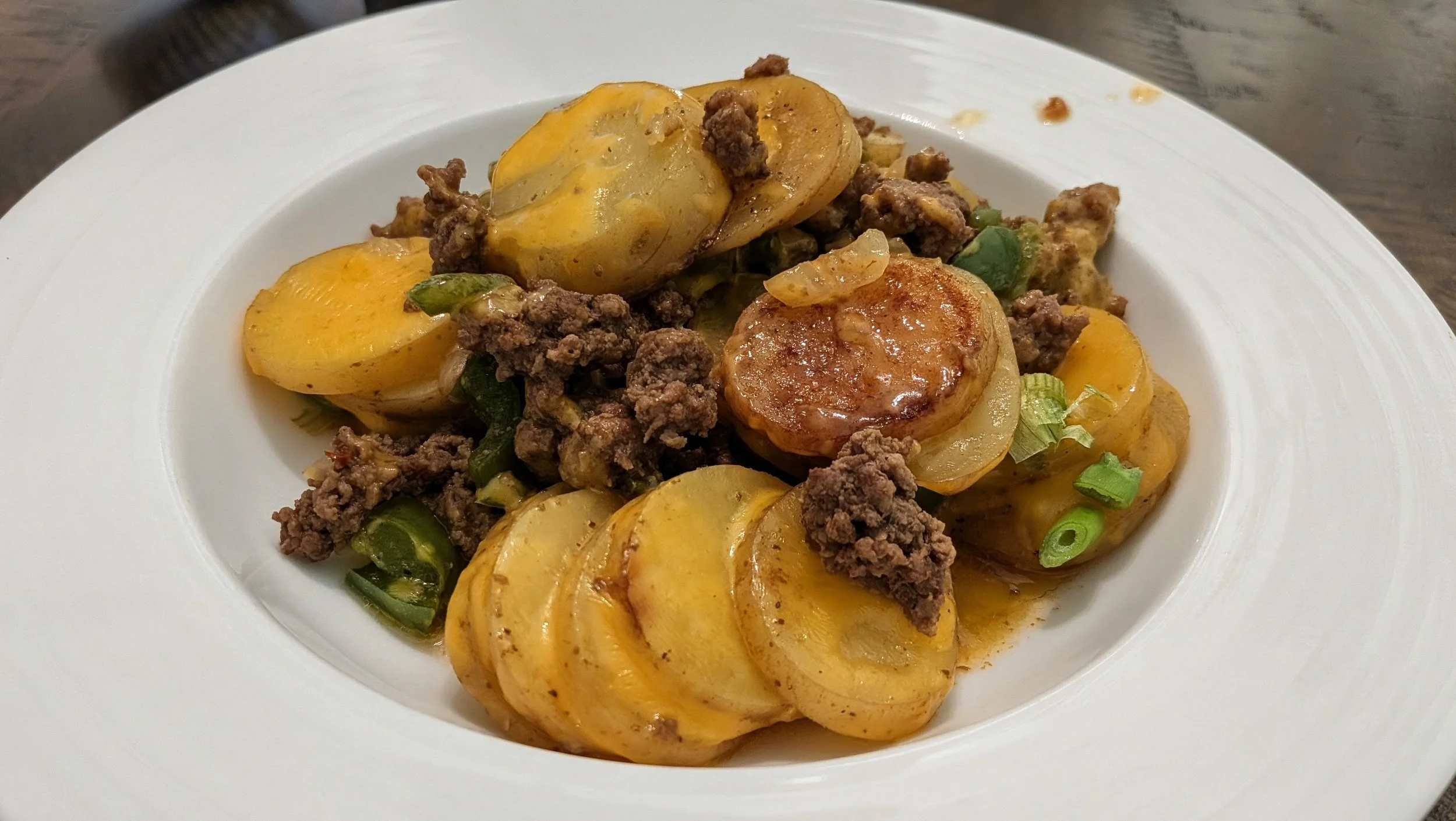 One-Pot Ground Beef and Cheesy Potatoes