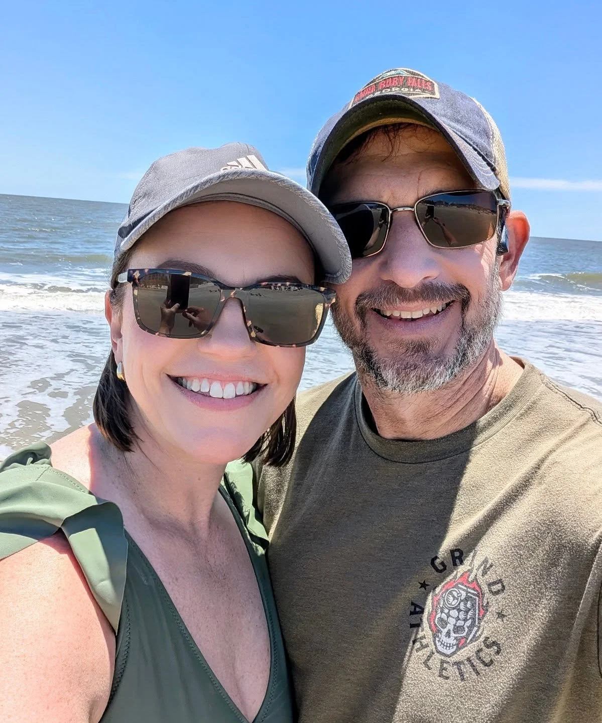 Celebrated 26 years of marriage to my best friend and favorite human last week. Snuck away to our favorite beach (Hilton Head) and enjoyed eating at @javaburritocompany and laying on the beach for hours. 

People rolled their eyes at us when we decid