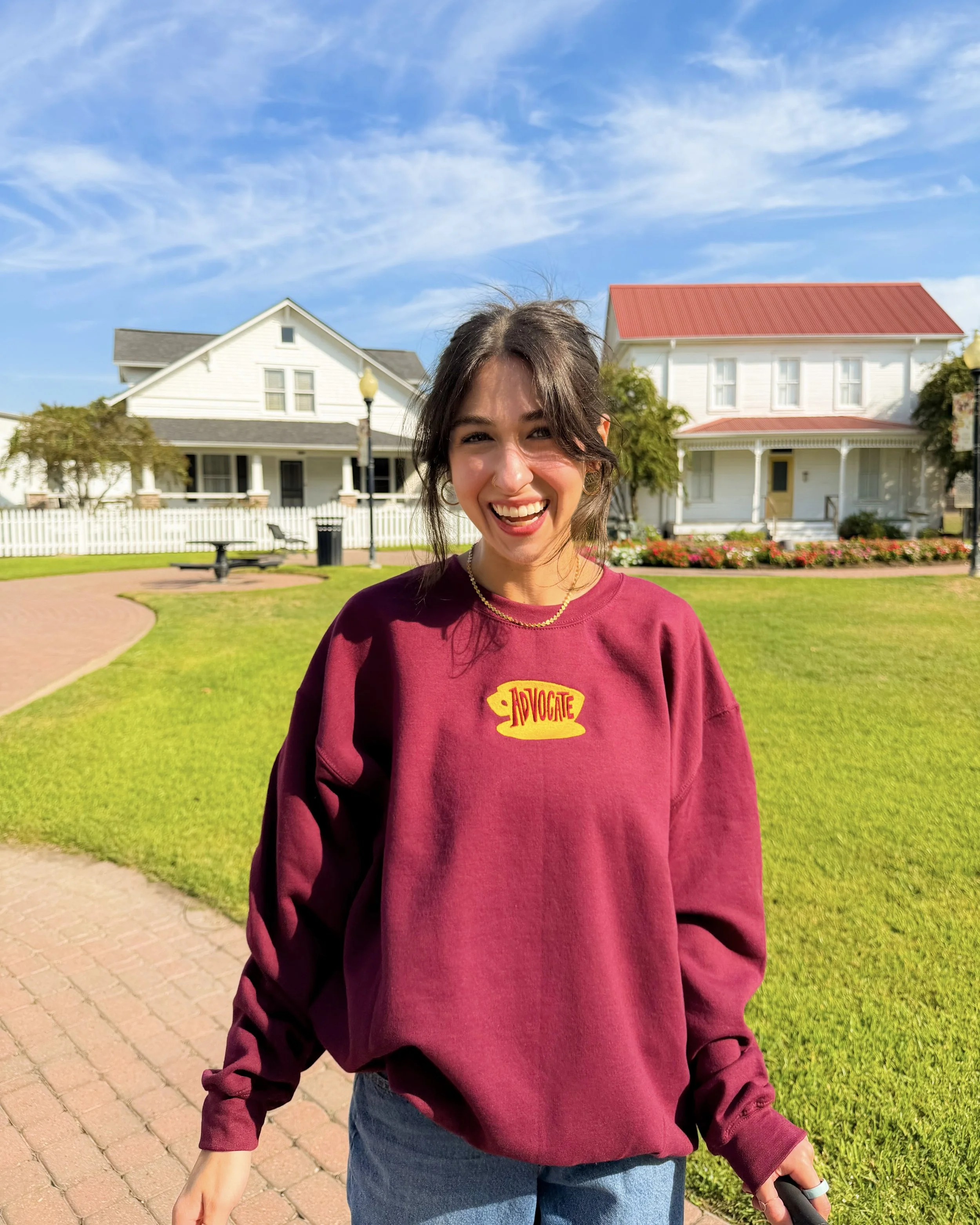 advocate diner! - *embroidered* gildan sweatshirt
