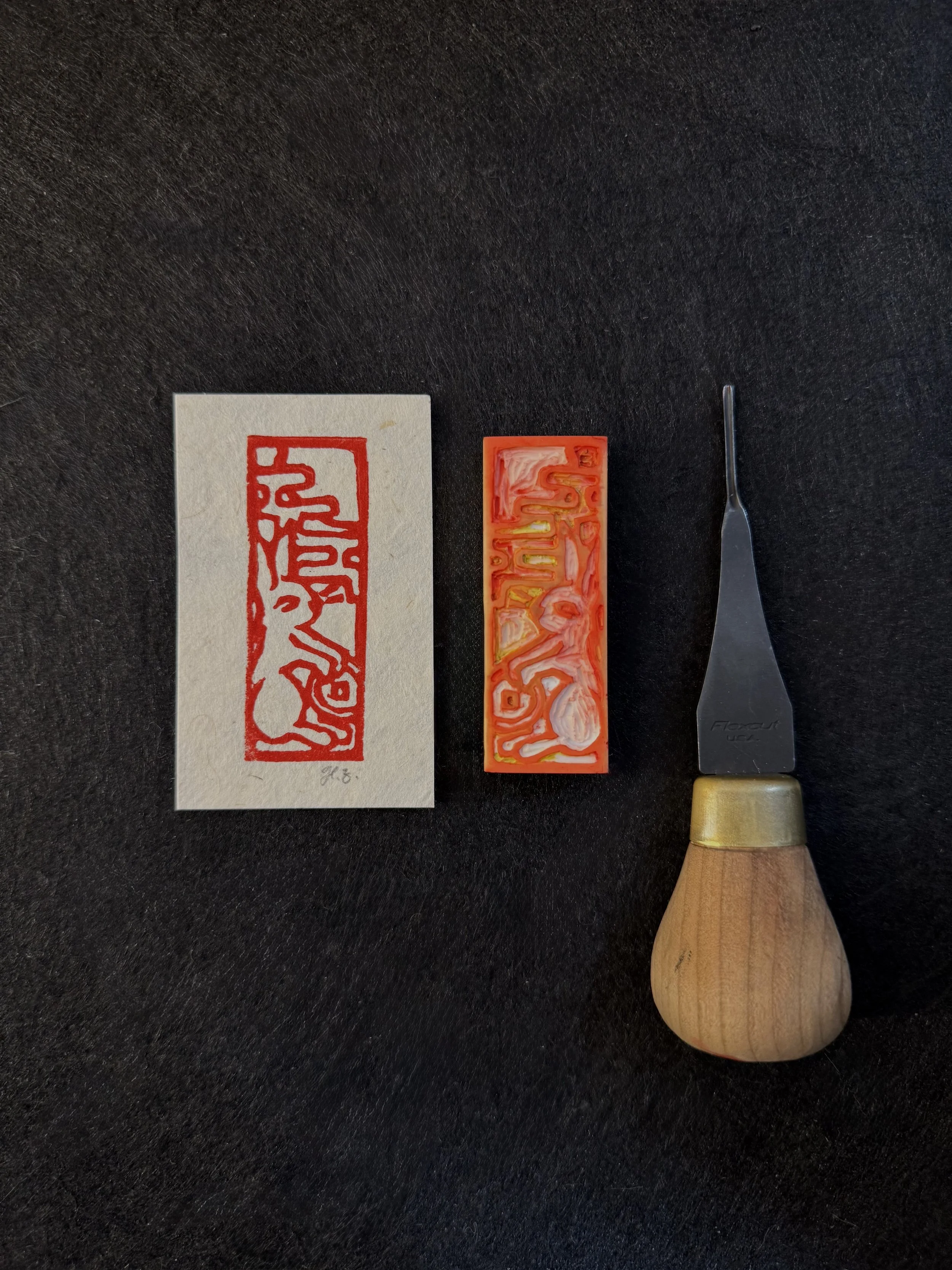 lucky-rabbit-pocket-print-club-with-eraser.jpg