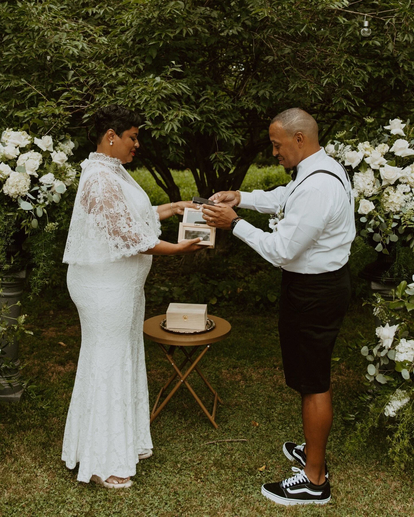 Whiskey Unity Ceremony Guide (Tips & Scripts) — Robyn Ashley Weddings