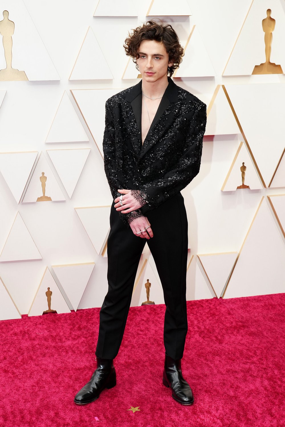 timoth-c3-a9e-chalamet-attends-the-94th-annual-academy-awards-at-news-photo-1648422452.jpg