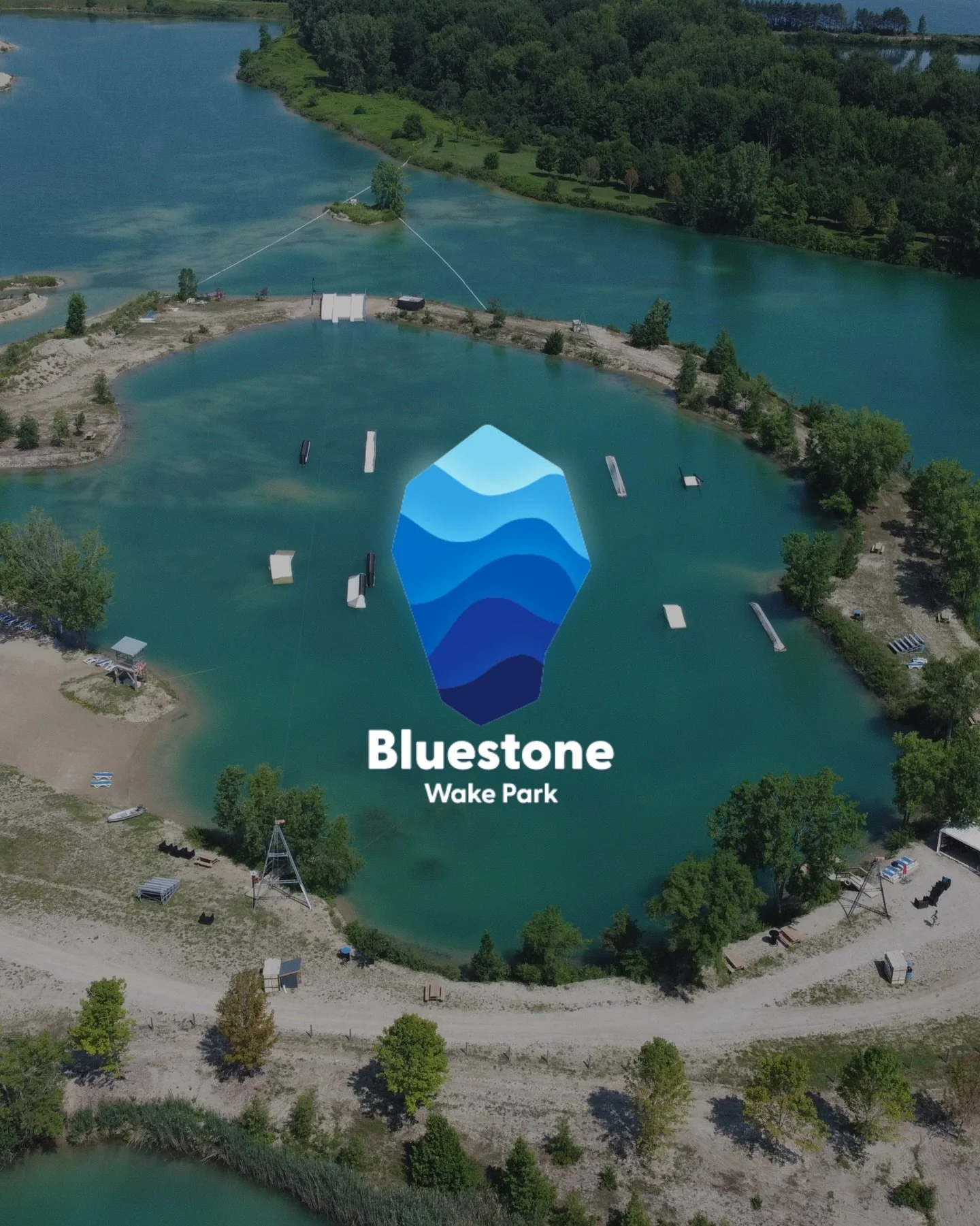 A little glimpse into some of the epic content we&rsquo;ve created for @bluestonewakepark over the last 5 months 🩵

They are building Canada&rsquo;s first full-size cable park, and they came to us end of 2025 to start building up hype for the big la