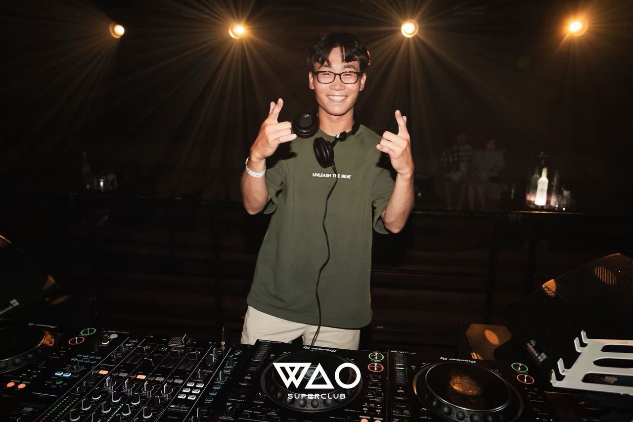 ✴️ 𝗡𝗘𝗘𝗗 𝗔𝗡𝗢𝗧𝗛𝗘𝗥 𝗗𝗥𝗜𝗡𝗞 𝗧𝗛𝗜𝗦 𝗙𝗥𝗜 ✴️

Tix available at: linktr.ee/waosuperclub

𝗕𝗢𝗢𝗞𝗜𝗡𝗚𝗦 𝗔𝗡𝗗 𝗧𝗔𝗕𝗟𝗘𝗦:
Eric: 0433888808
Trinity (中文): 0491083182
info@waosuperclub.com.au

#WeAreOne #waosuperclub #nightclub #Sydneyni