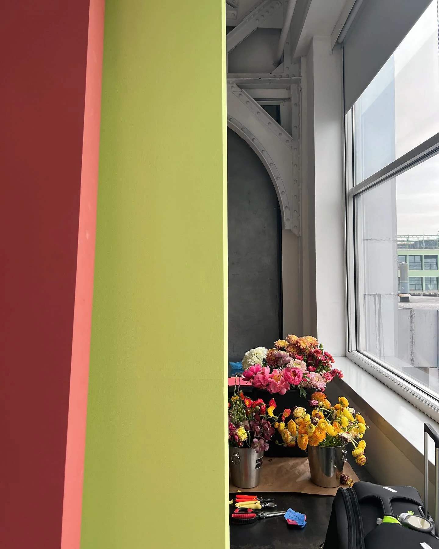 Spring Studio(s) #BTS 🌸🌈📸