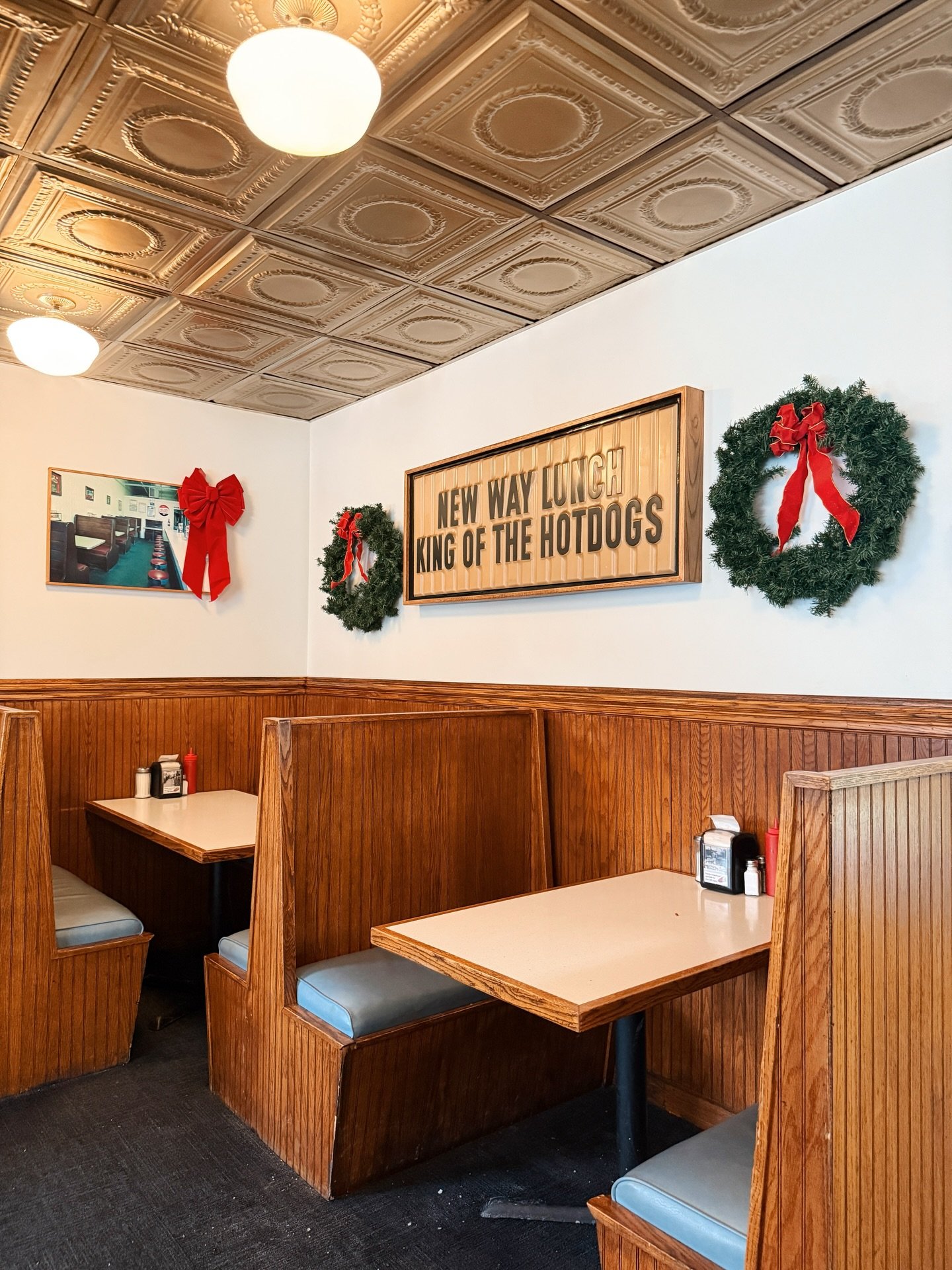 The week between Christmas &amp; New Year&rsquo;s isn&rsquo;t real!!🙂Time is a construct!!🙂Everything is a lie!!🙂Wake up!!🙂