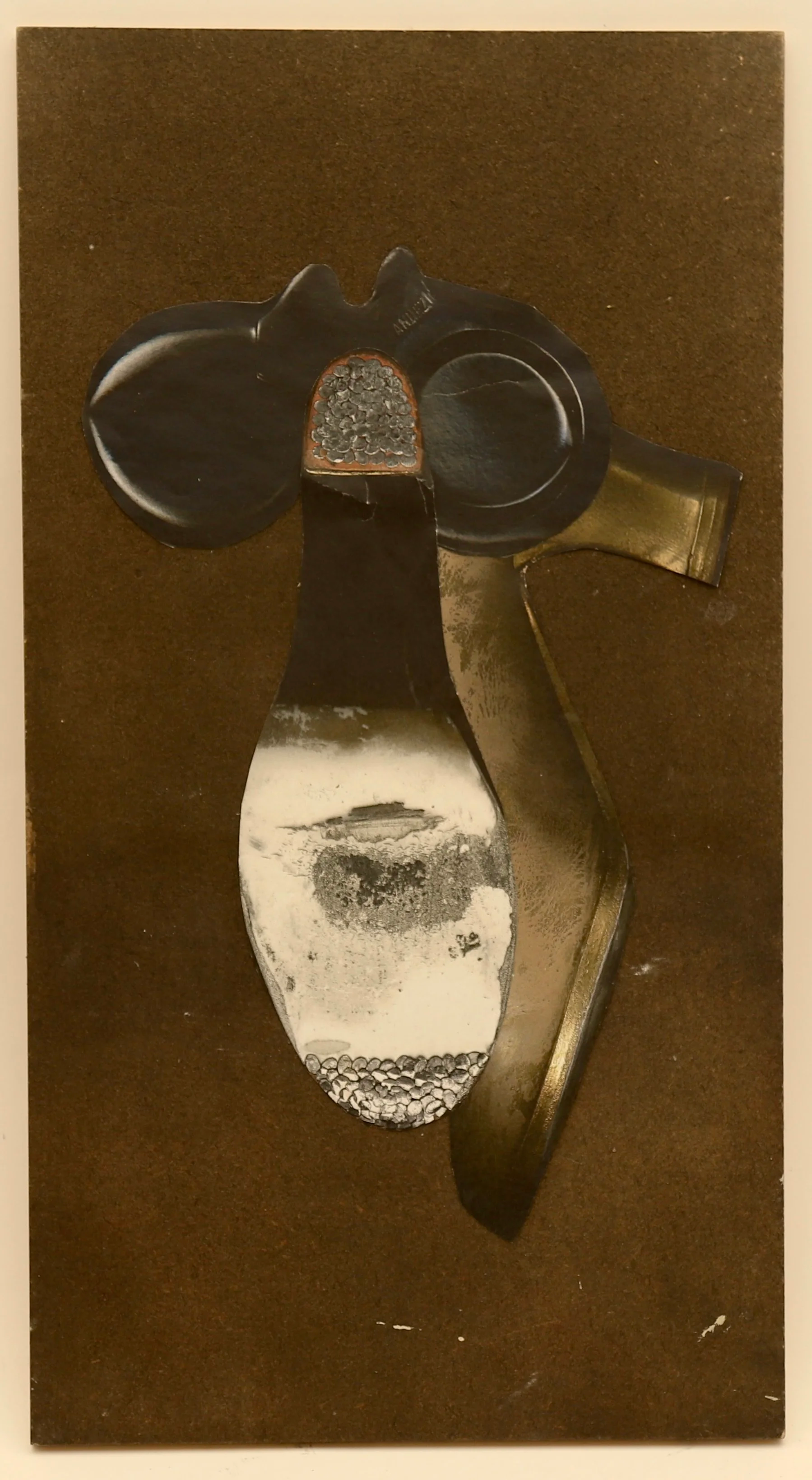 Flamenco Grenade, 2023

- Collage on wood
- 15.5 x 8.5 in. (39.37 x 21.59 cm.)