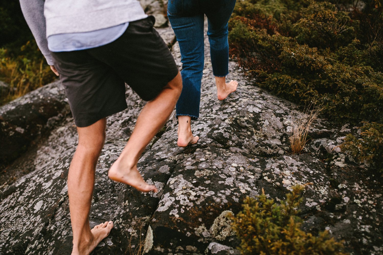 162-rainy-georgian-bay-engagement-session.jpg