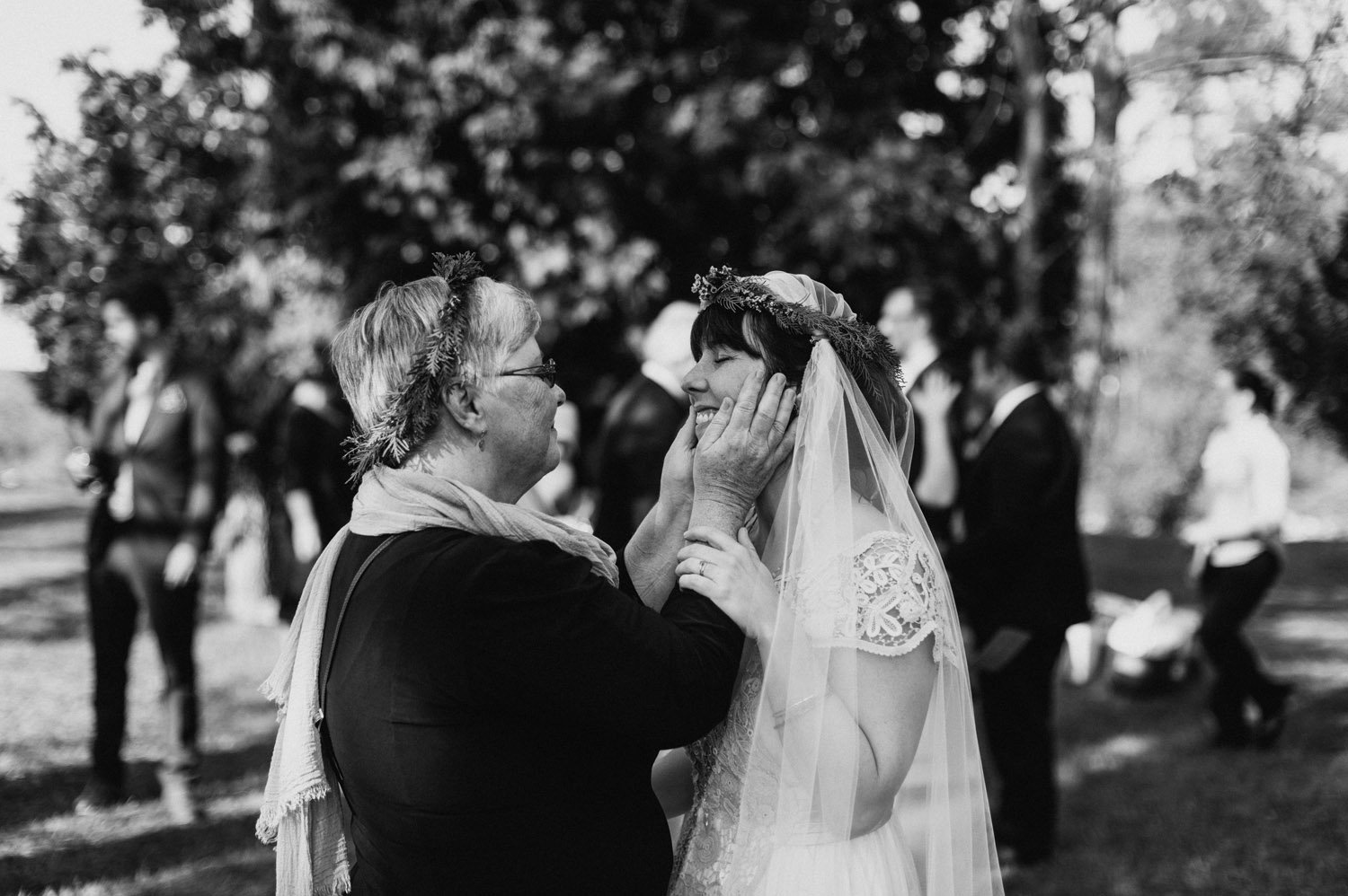 Jennifer-Moher-Hugh-Whitaker-Georgian-bay-wedding-130.jpg