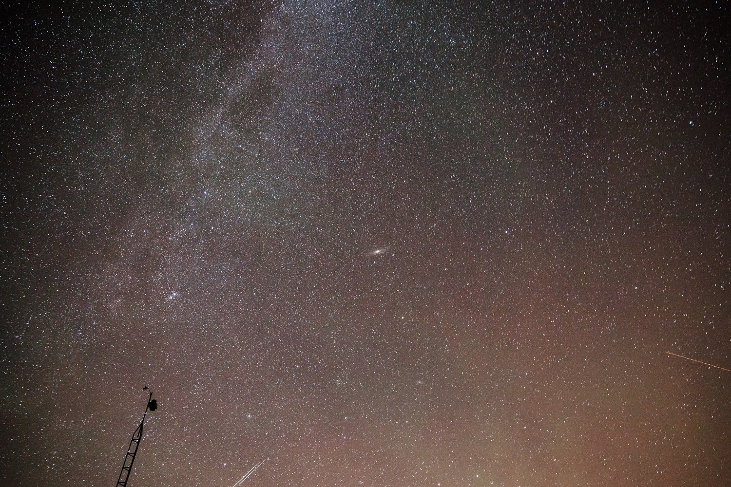 115-airplane-milky-way-galaxy-and-meteor.jpg