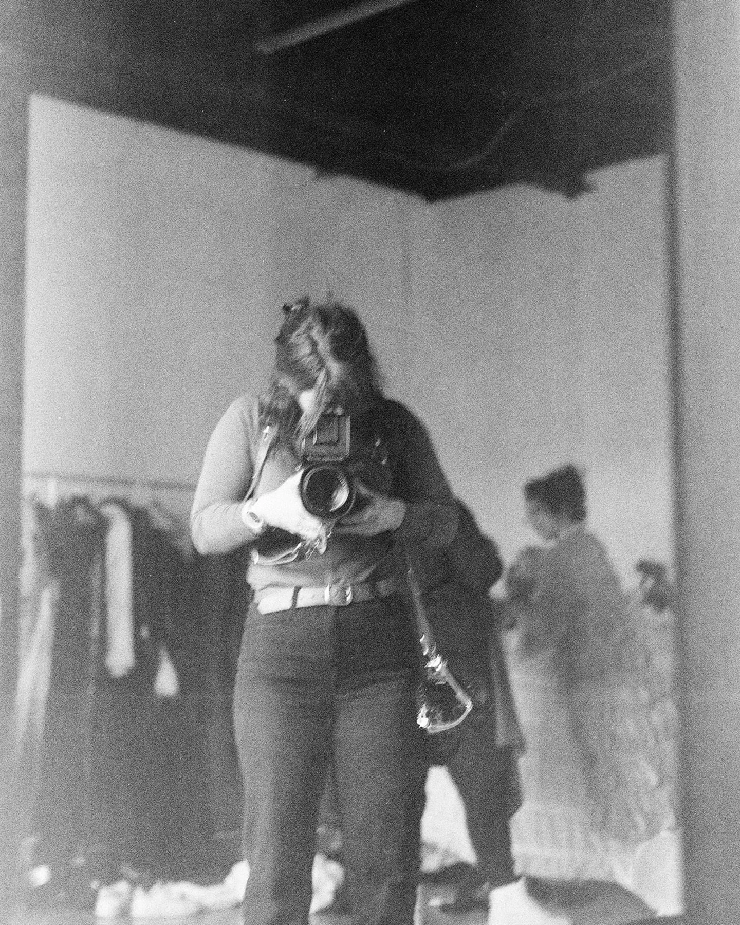 Let me show you what it&rsquo;s like behind the scenes of a creative portrait session in Toronto...

I&rsquo;ve been thinking a lot about creative portraits. Quietly manifesting them as branding sessions or solo portraits, rather than just a creative