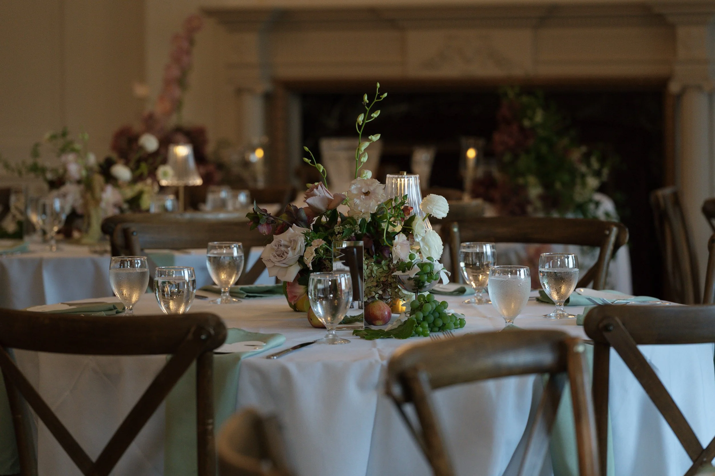 modern wedding florals at hatley castle 