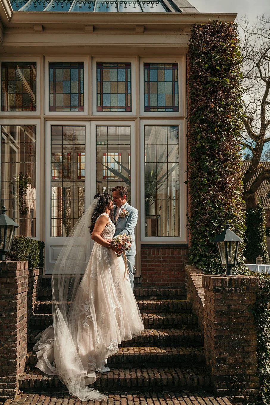 TROUWFOTOGRAAF TILBURG & BRUIDSFOTOGRAAF TILBURG