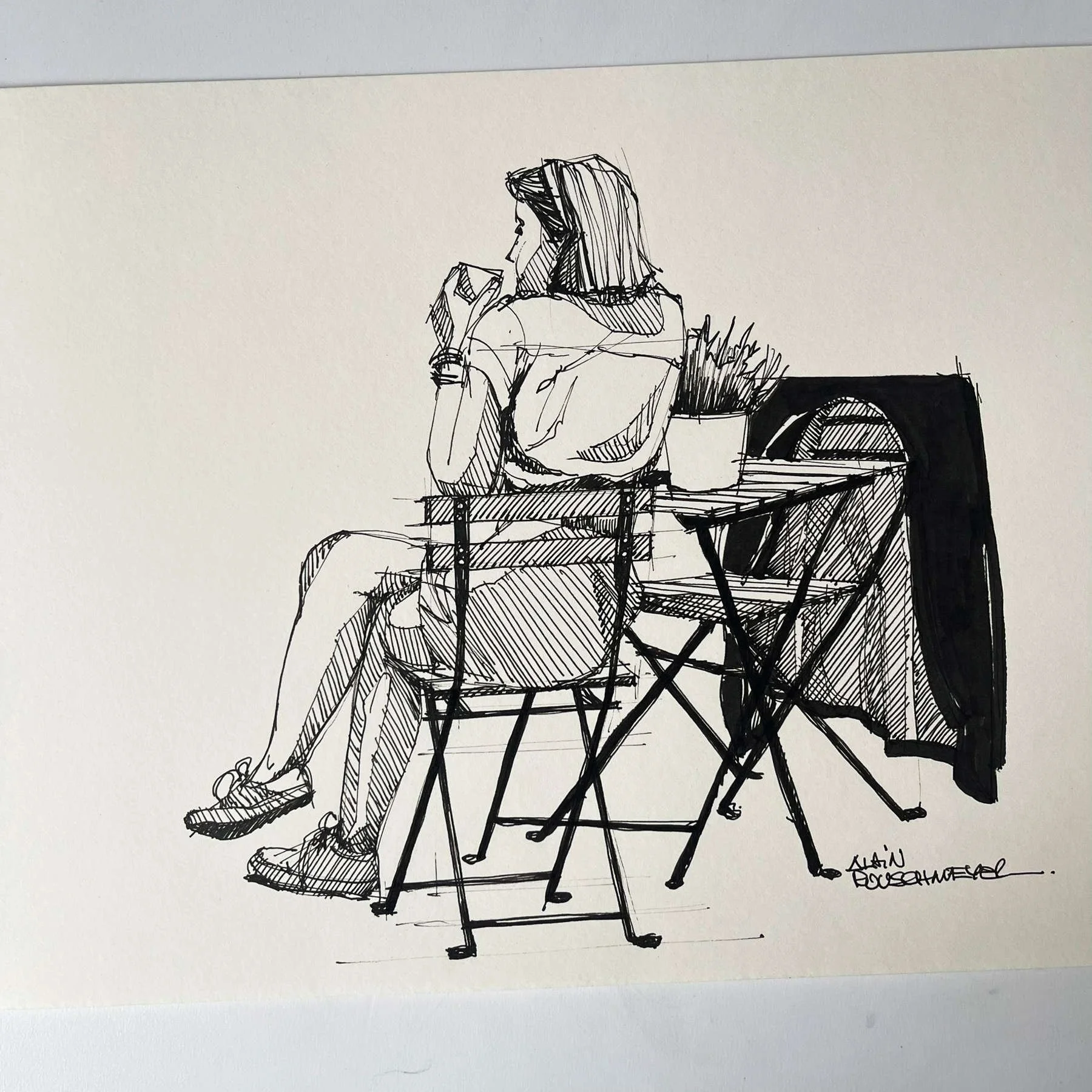croquis La pause par Alain Rouschmeyer présente la posture d'une jeune femme buvant un café
