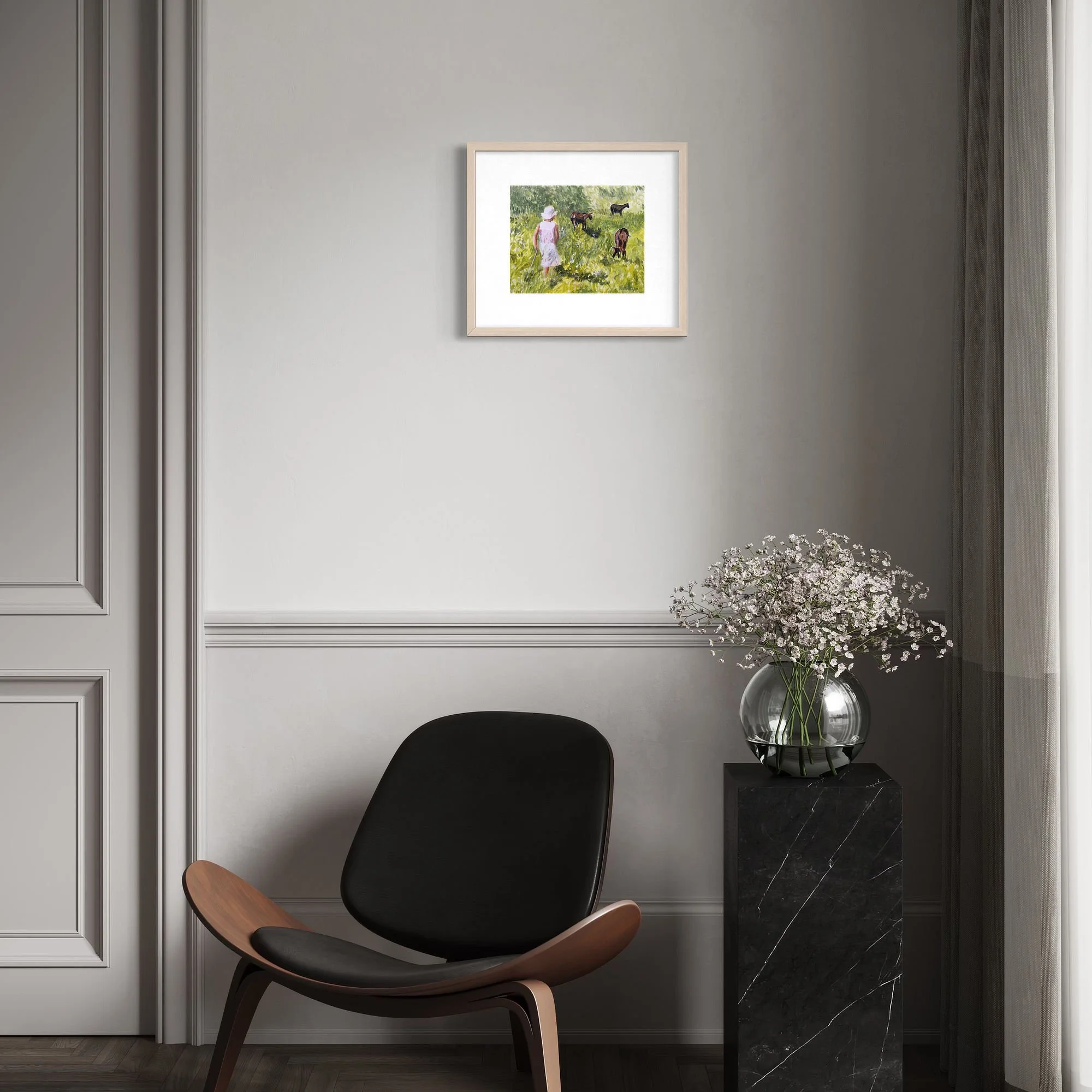 L’Enfant et les Chèvres de Camille Rouschmeyer présentée dans un intérieur contemporain