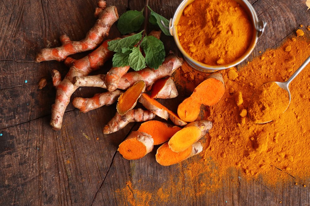 Krave Wellness Antioxidants and Anti-inflammatory Foods that help promote weight loss. Turmeric, leafy greens, avocado, walnuts and berries are great examples.