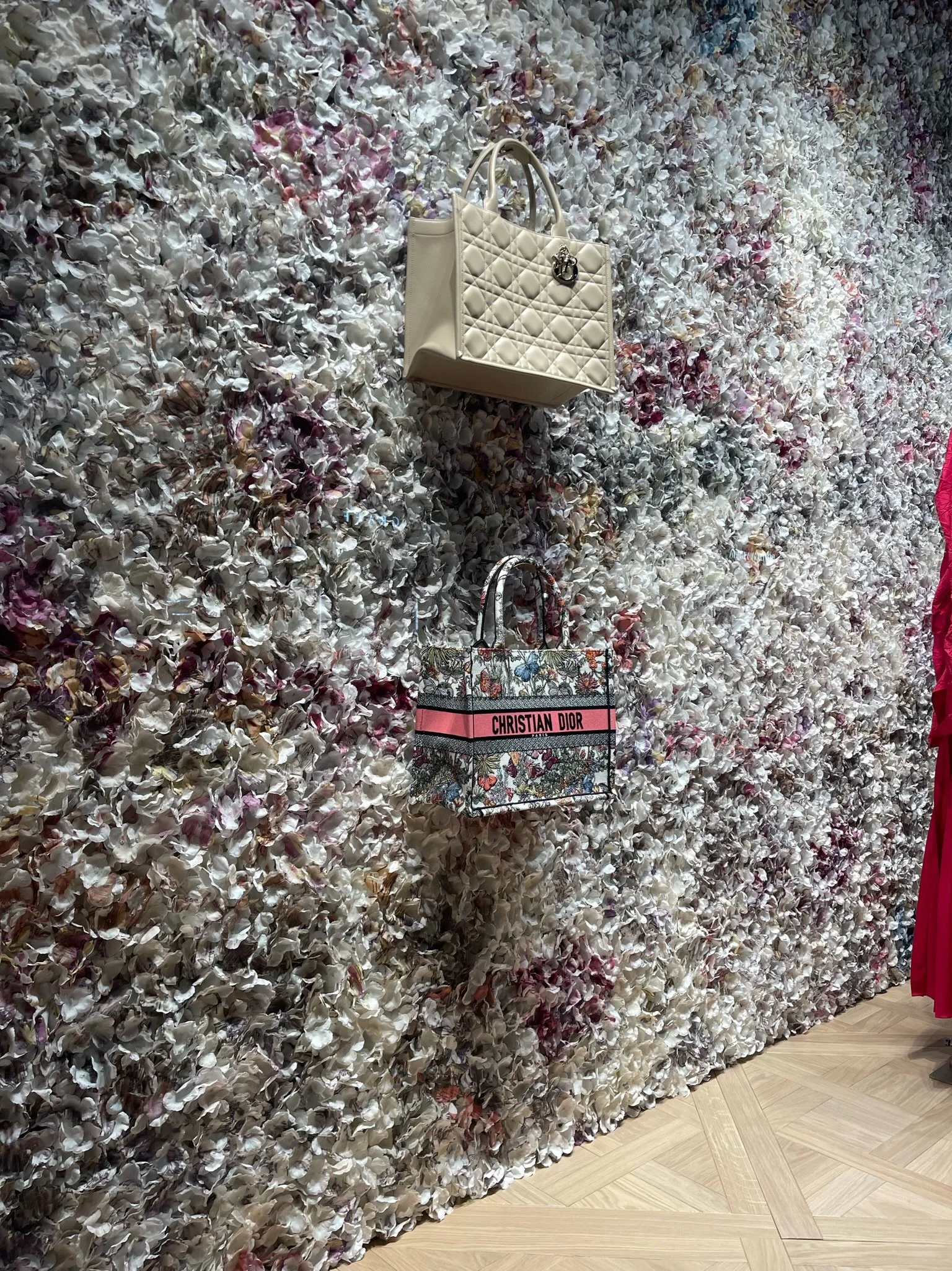 Dior Windows Fall 2023