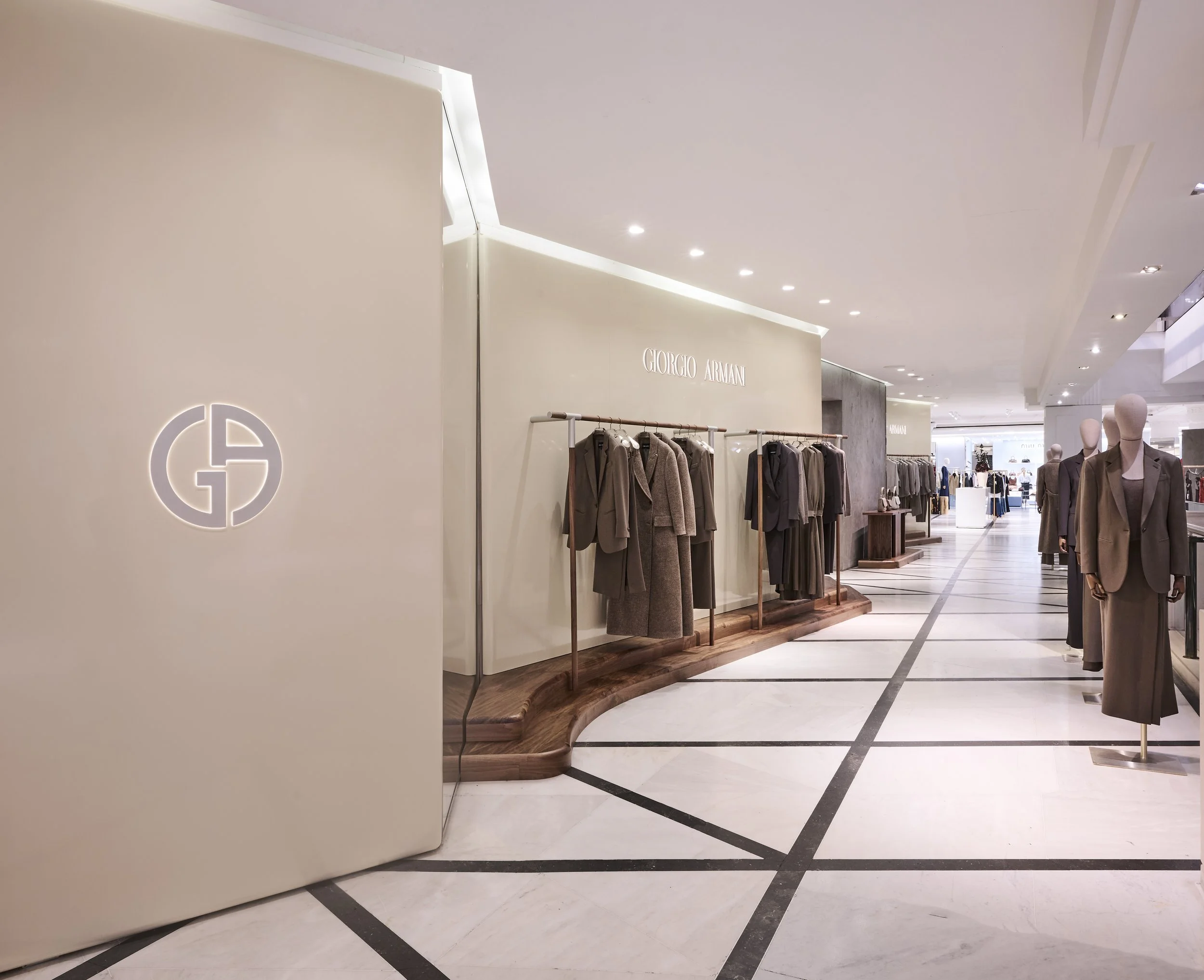Giorgio Armani Selfridges_002.jpg