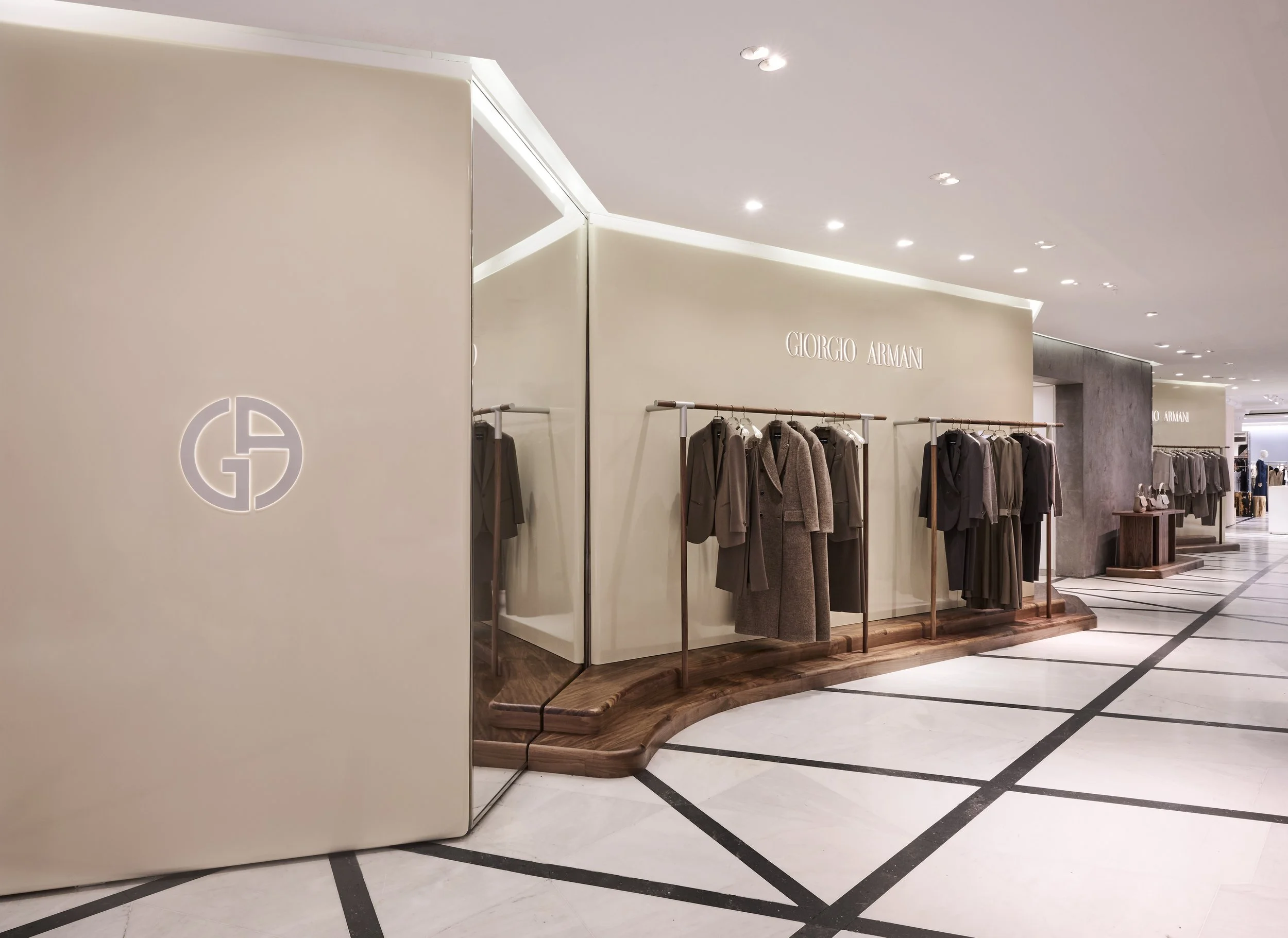 Giorgio Armani Selfridges_001.jpg