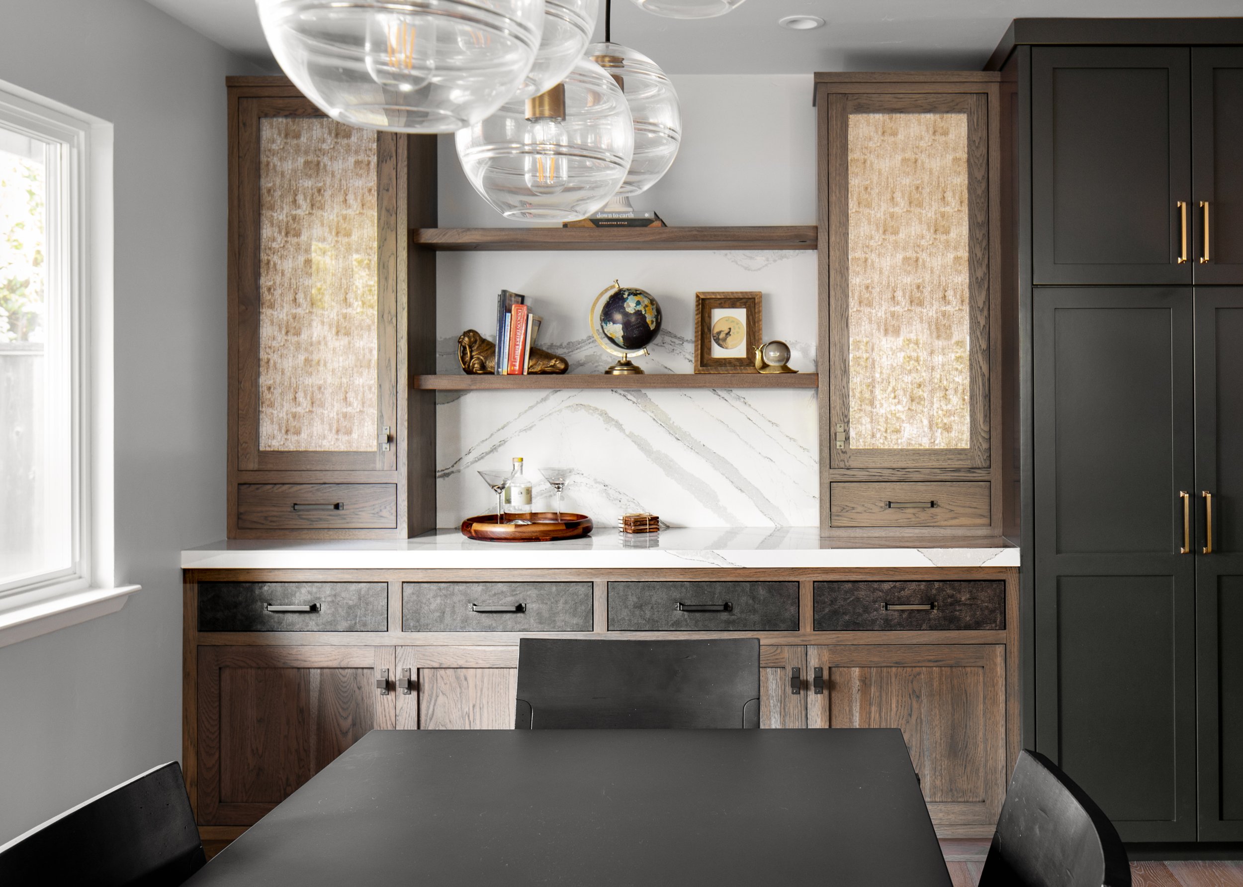 DiningRoomBuffetCabinets.jpg
