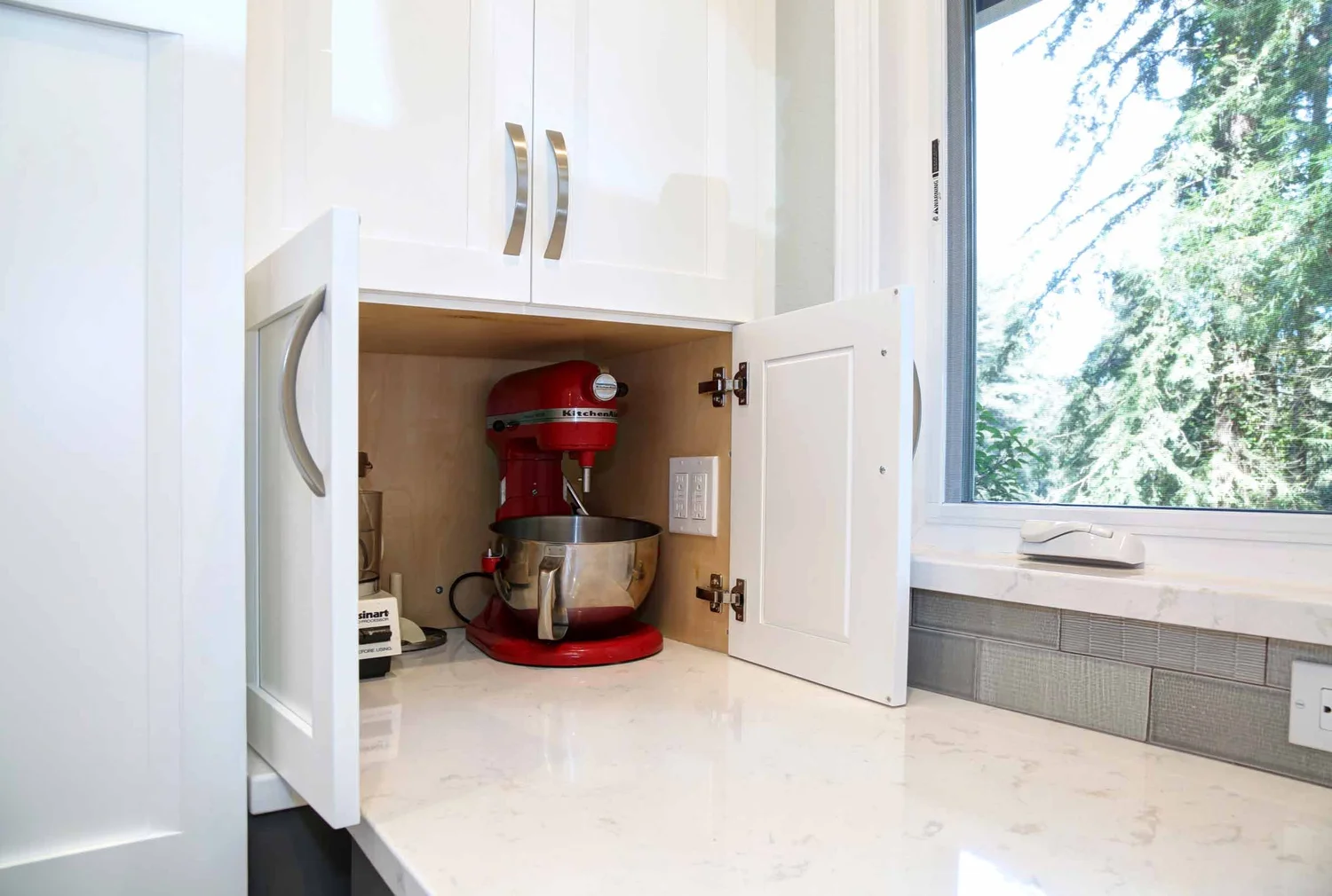 Pocket Doors in Kitchens: A Functional and Stylish Choice