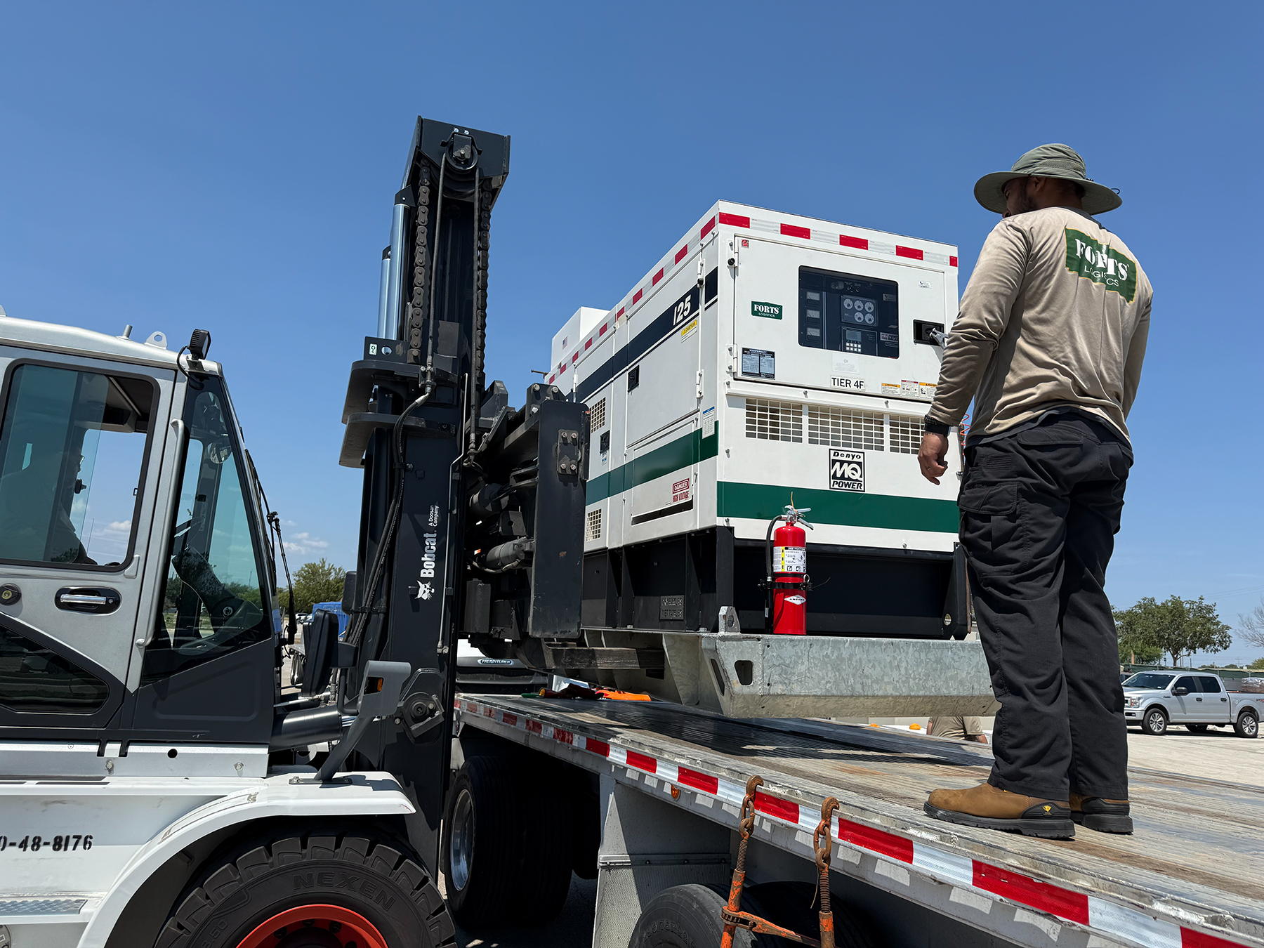 dha_deloitte_mobile_hospital11.png