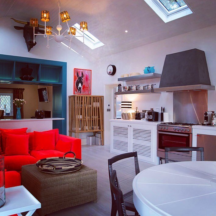 Kitchen / dining room at Cove Cottage...a small building with big personality! Winner of first prize in the competition for the world's brightest sofa 💥

#autometry_ltd #coastalliving #coastalcottage #kitchendesign 

@emsmcgrath1 
@francescaspaintsl