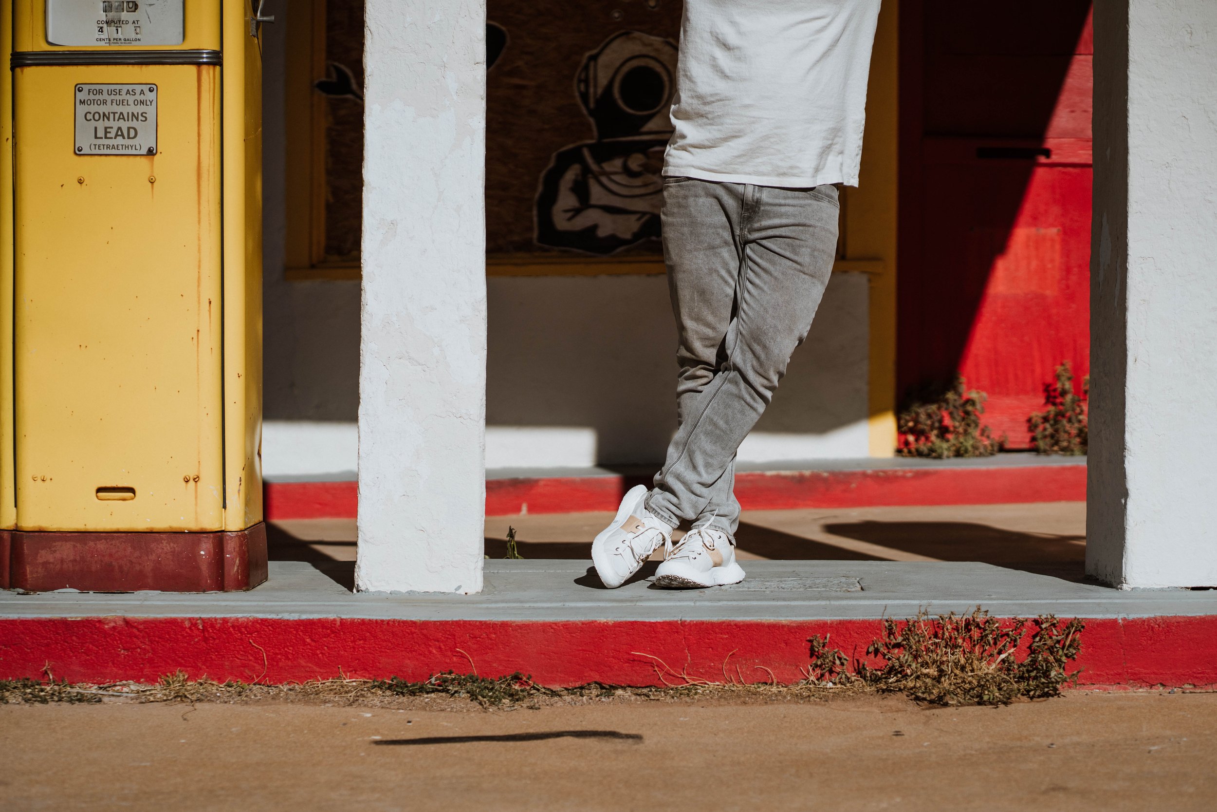 Afternoon Stroll in Bisbee Lifestyle Session for Deckers X Lab X-Scape NBK