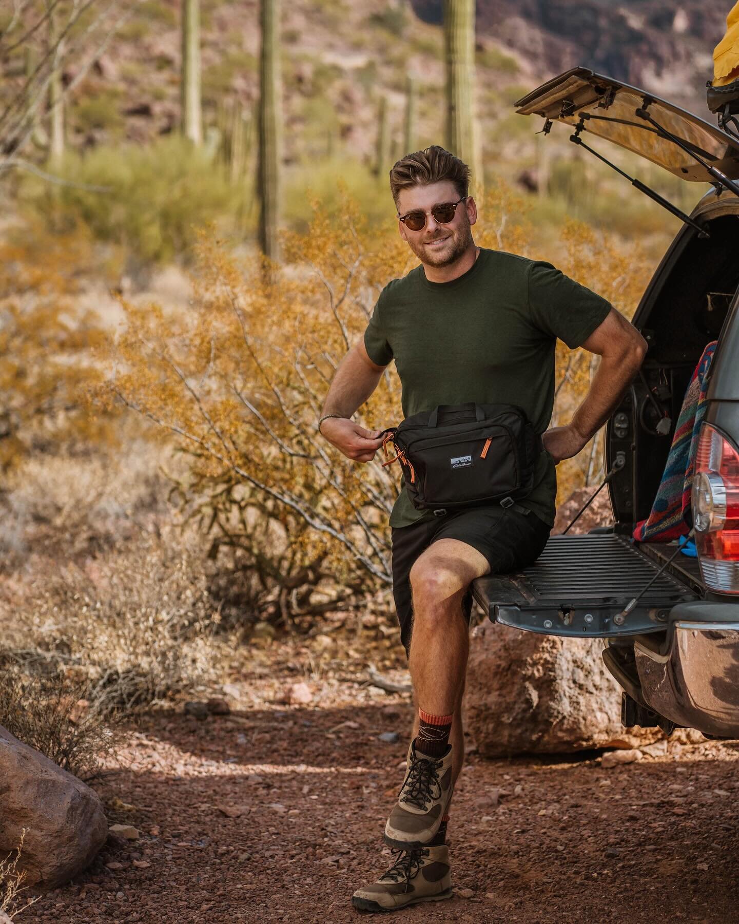 This past Fall, I had the incredible opportunity to capture lifestyle photography for @eddiebauer 🌵 it was an amazing time with even more amazing people! Grateful to everyone who came together to make this happen ✨

Arizona Lifestyle Photography by 