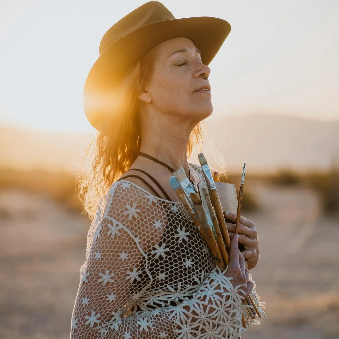 Women. In their element. That is my jam.

Thank you for trusting me with this project @ravenskye.westernart ✨

#portrait #portraitphotography #joshuatreeportraitphotographer #joshuatreebrandphotographer #artistportraits #artistportraitphotography #wo