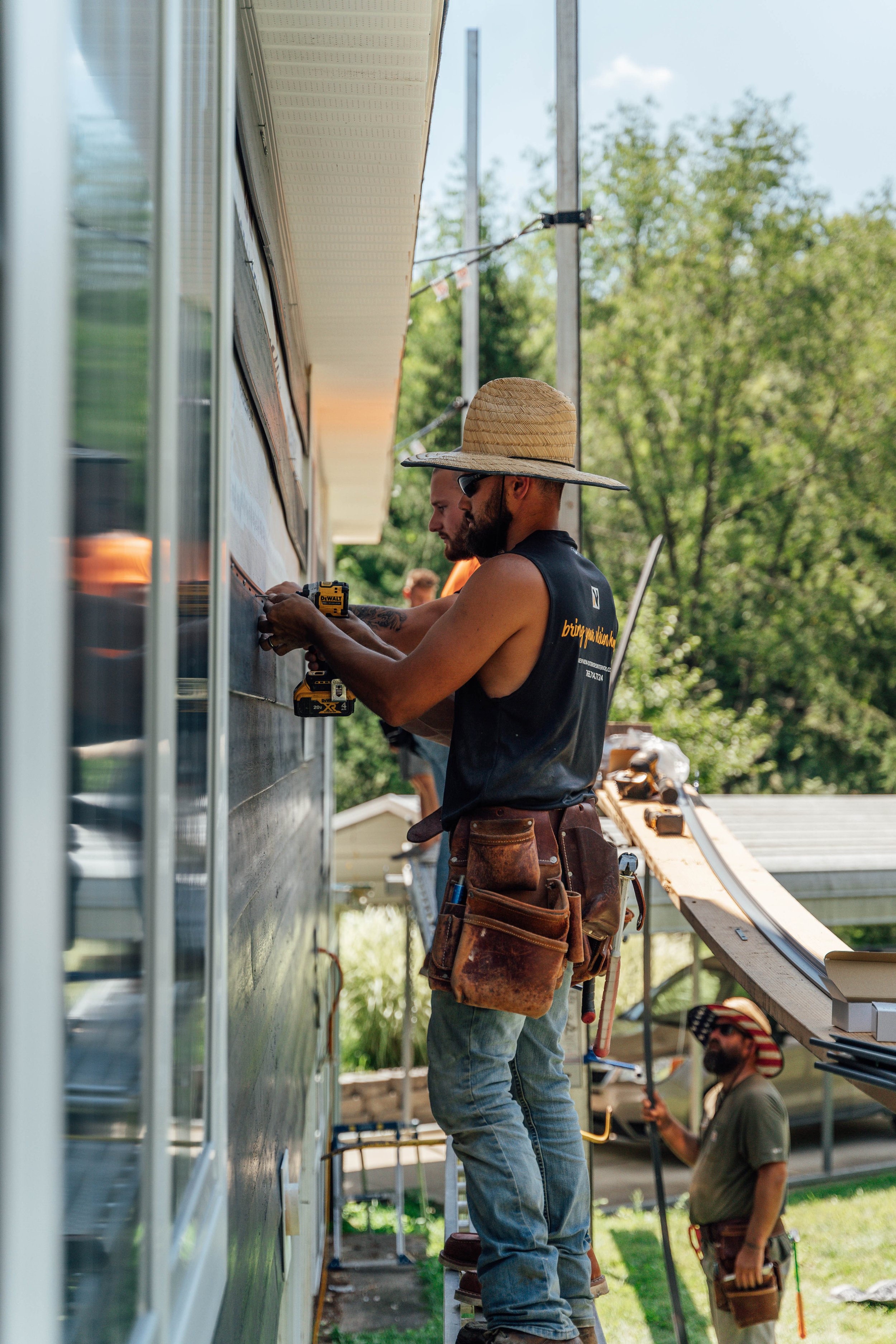 How to Choose the Right Contractor for Your Home Improvement Project