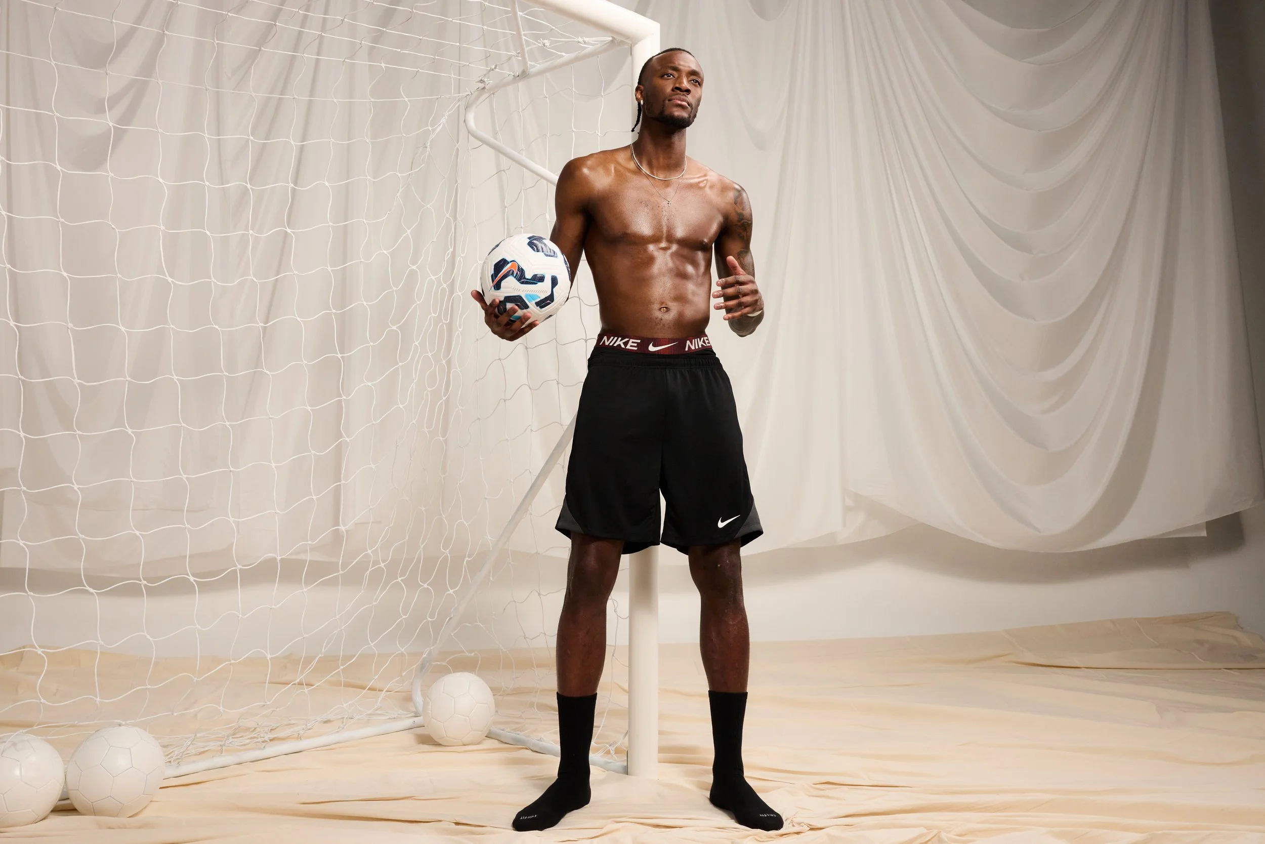 NIKE UNDERWEAR SP25 X TAMMY ABRAHAM