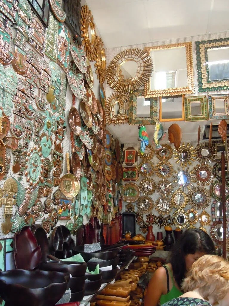 Shopping at the Inka Market