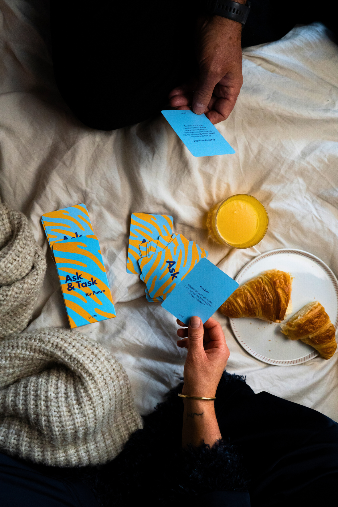 Ask & Task Paare Edition – Kartenset mit Fragen und Aufgaben für Paare für mehr Nähe, Gesprächsstoff und Verbundenheit bei Cleo&Caesar Concept Store
