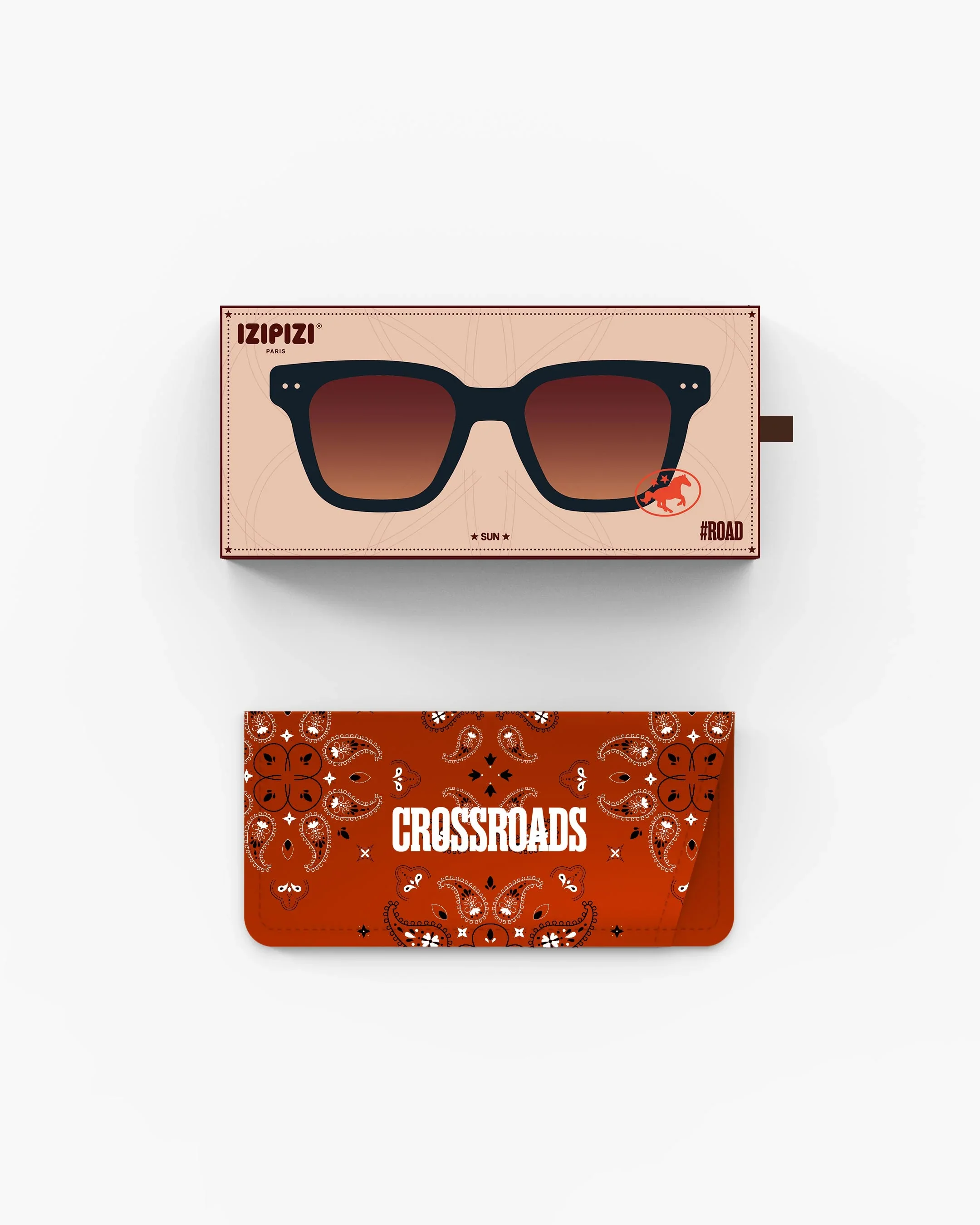 Izipizi Sonnenbrille ROAD Black – oversized eckige Fassung in Schwarz mit Soft Touch-Finish, graue Gläser, Unisex, bei Cleo&Caesar Kids Concept Store