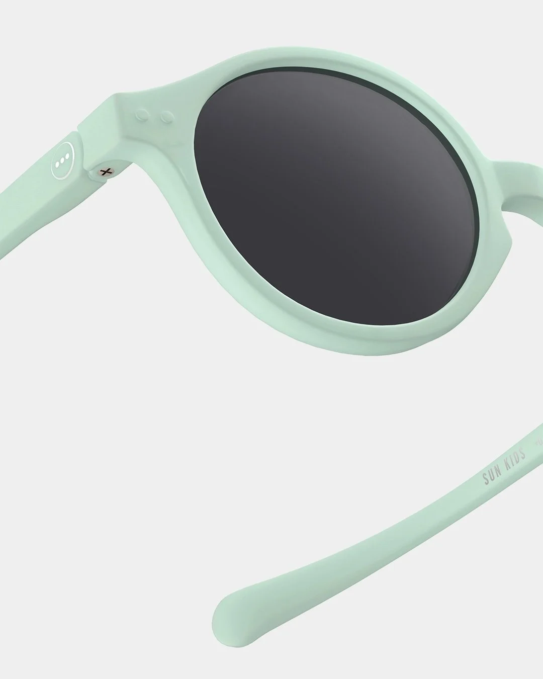 Izipizi Baby-Sonnenbrille #d Aqua Green Polarized – Pantos-Fassung in Aquagrün matt, 9-36 Monate, BPA-frei mit Silikonband, bei Cleo&Caesar Kids Concept Store