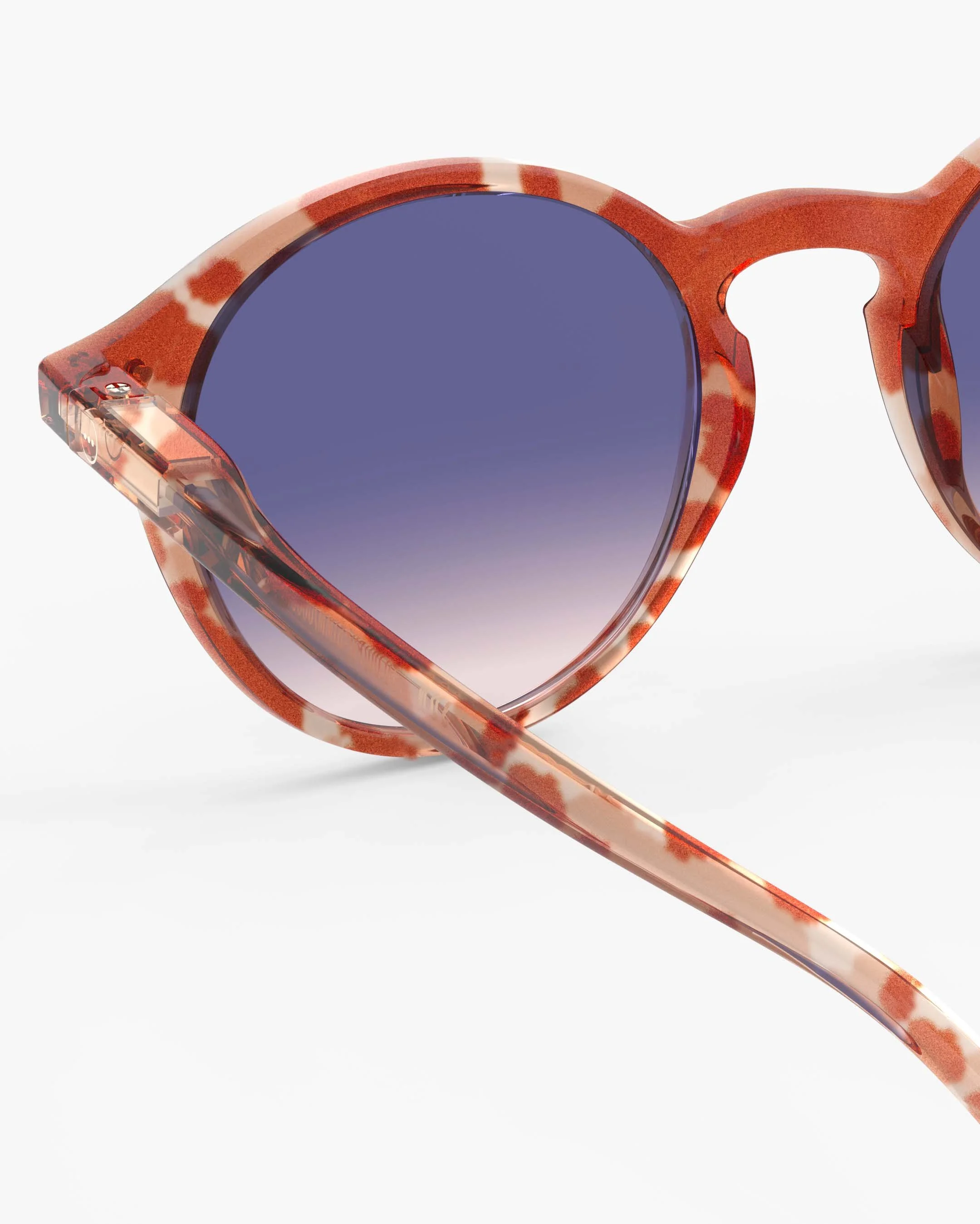 Izipizi Sonnenbrille #D Wild Hooves Polarized – halbtransparente Jelly-Fassung mit Fellmuster, lila Verlaufsgläser, Unisex, bei Cleo&Caesar Kids Concept Store