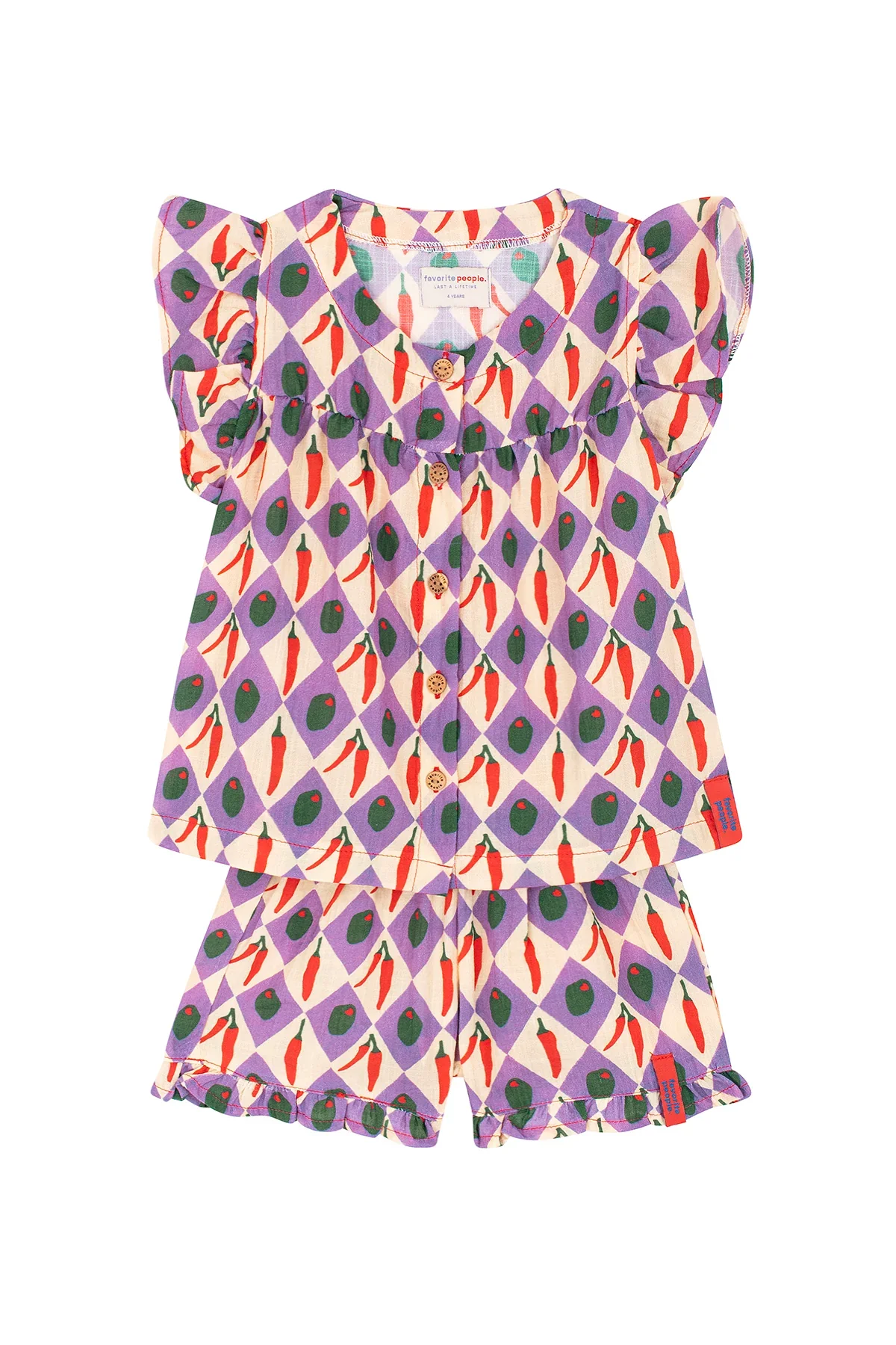 Favorite People Shirt Fromaggio – weiß-lila Karooberteil mit Oliven- und Chili-Print, gerüschte Ärmel, fair hergestellt in Portugal, bei Cleo&Caesar