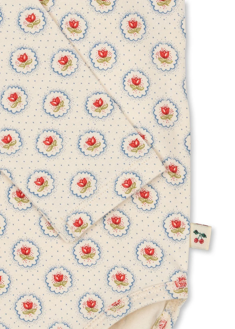 Langarm-Body aus Bio-Baumwolle mit zartem Blumenmuster Mirage und Druckknöpfen im Schritt für Babys im concept Store Cleo&Caesar