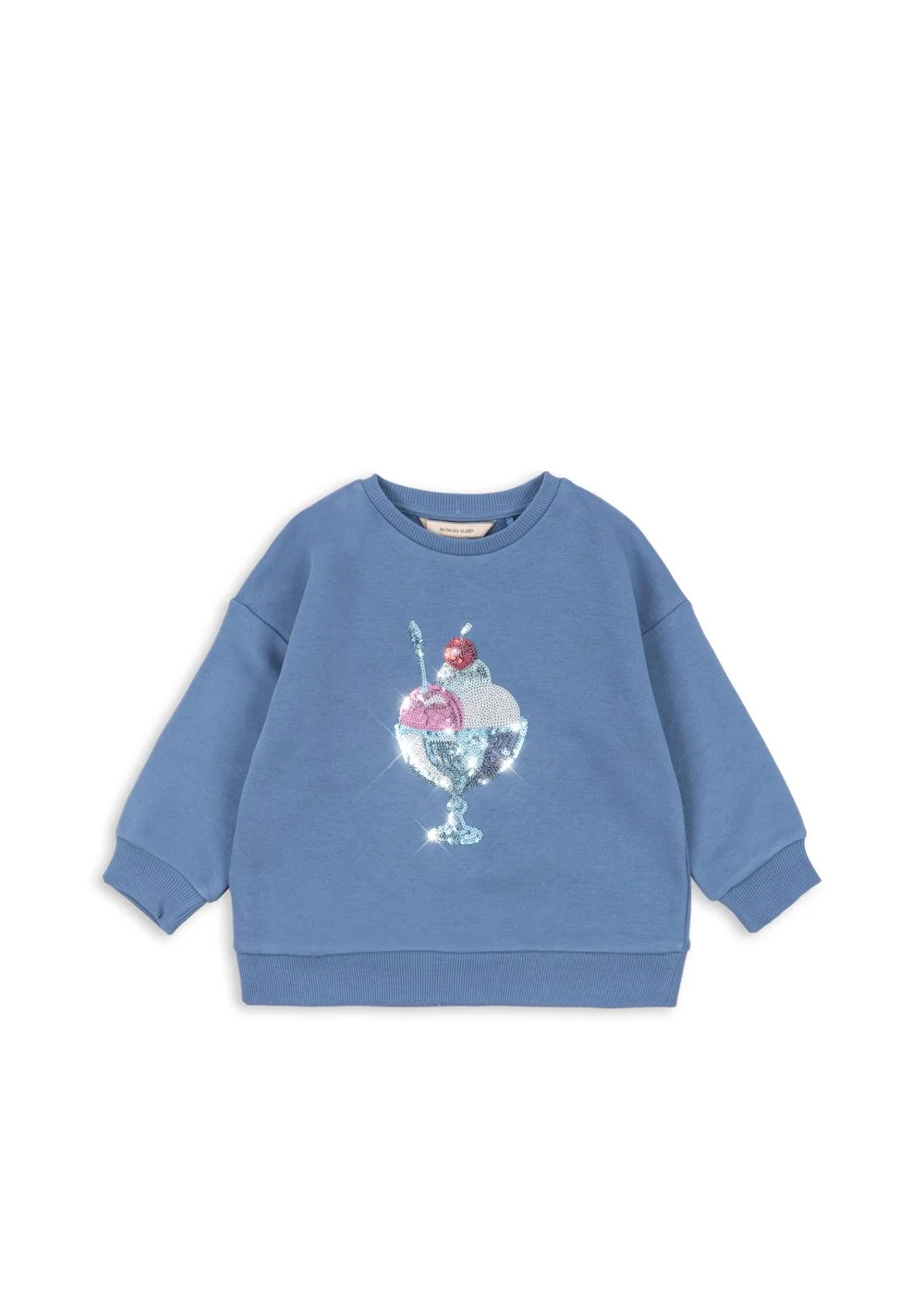 Blaues Kinder-Sweatshirt aus Bio-Baumwolle mit lockerer Passform, Rundhalsausschnitt und weichen Rippbündchen im Concept Store Cleo&Caesar.