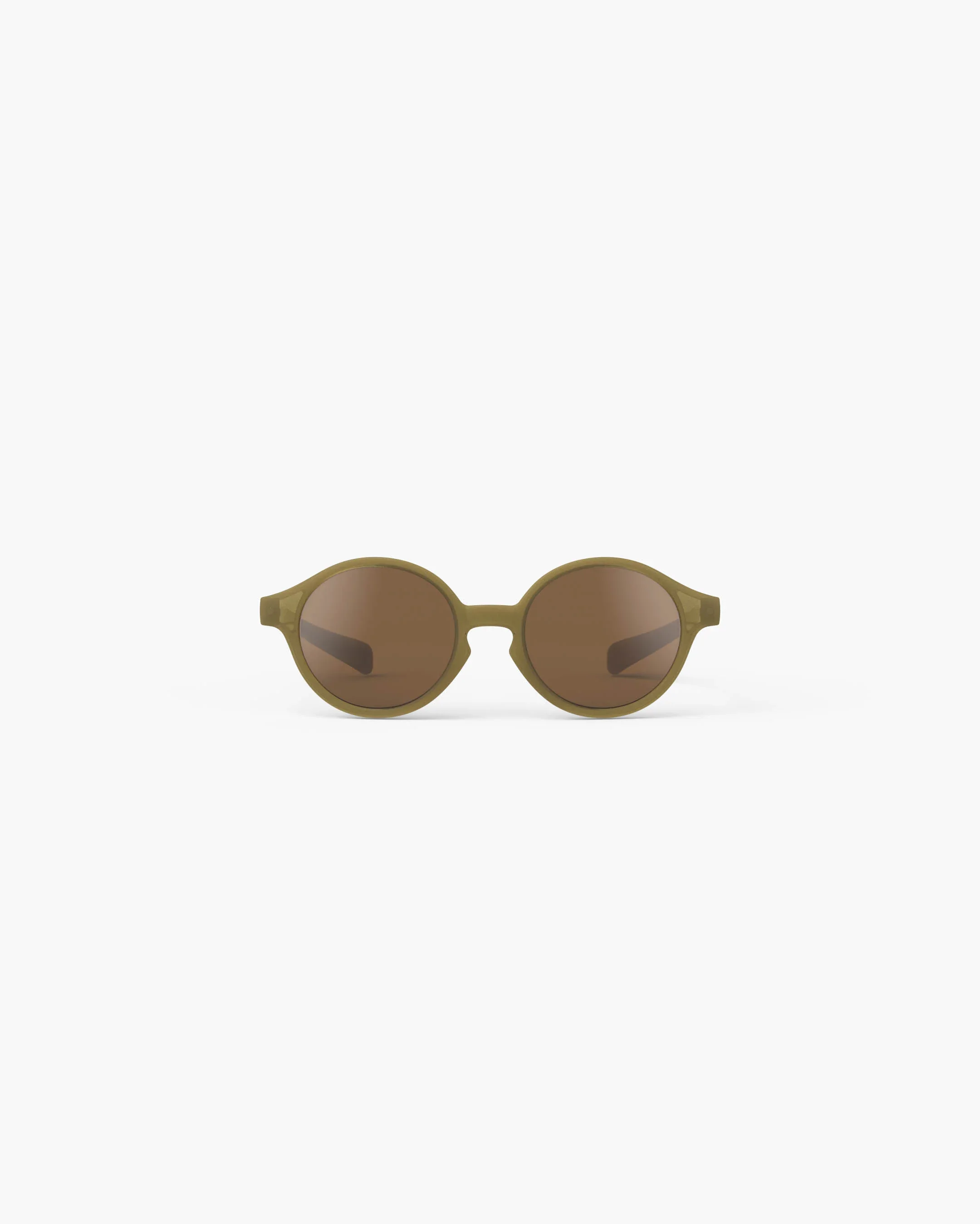 Izipizi Baby-Sonnenbrille #d Glossy Kaki Polarized – Pantos-Jelly-Fassung in Khaki glänzend, 0-3 Jahre, BPA-frei mit Silikonband, bei Cleo&Caesar Kids Concept Store
