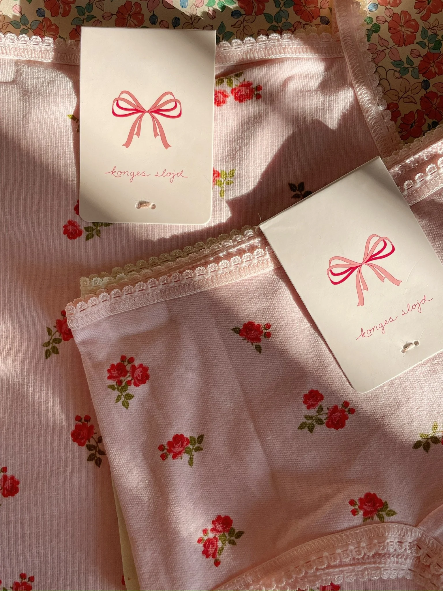 2er Pack Hipster Bella Rosita für Kinder von Konges Sløjd - nachhaltige Baumwolle - sustainable Kidswear - Cleo&Caesar - Kids Concept Store - online
