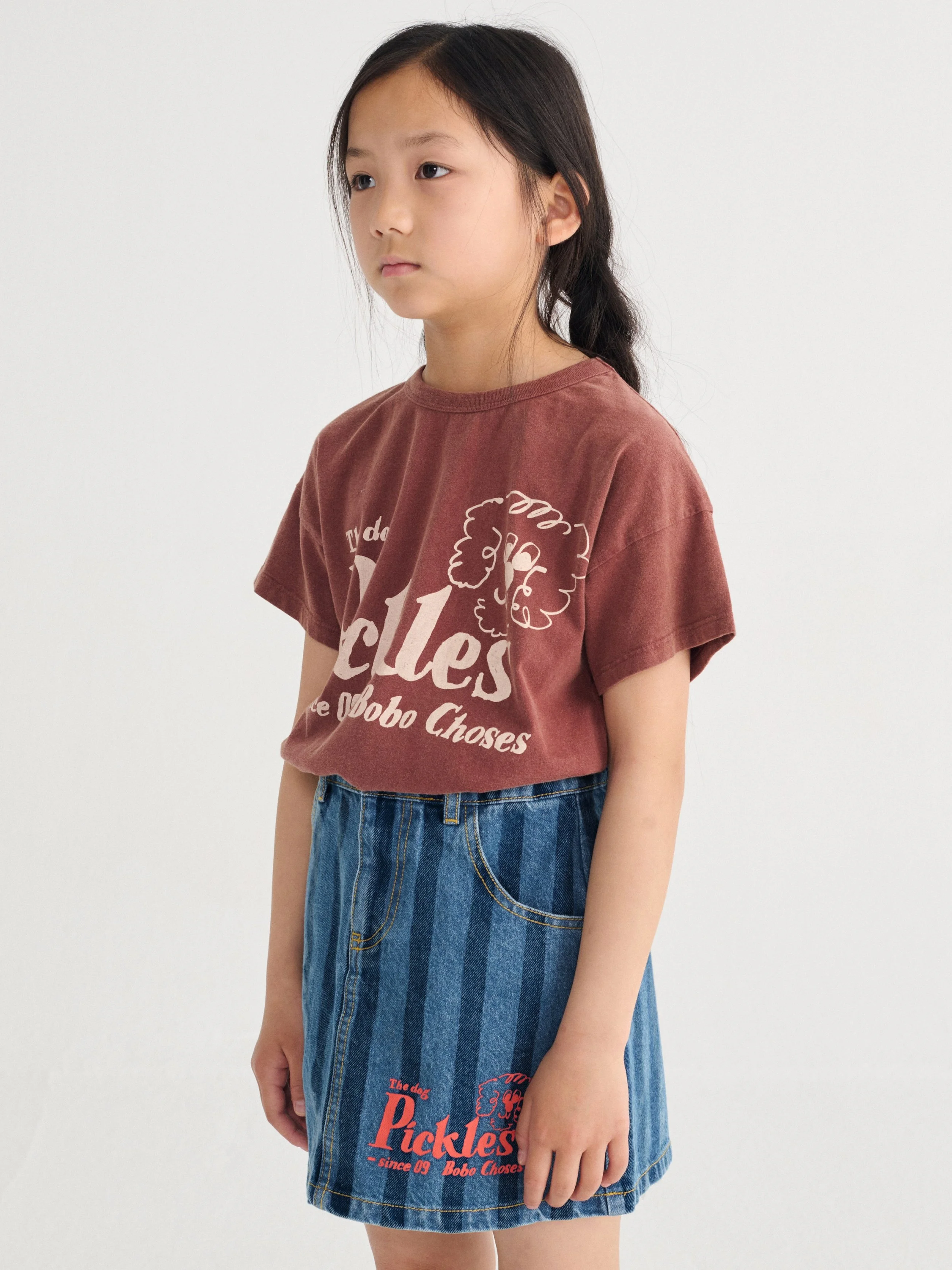 Bobo Choses T-Shirt Pickles The Dog mit kreativem Design – hochwertige, nachhaltige Kindermode aus Spanien für kleine Entdecker im Kids Concept Store bei Cleo&Caesar