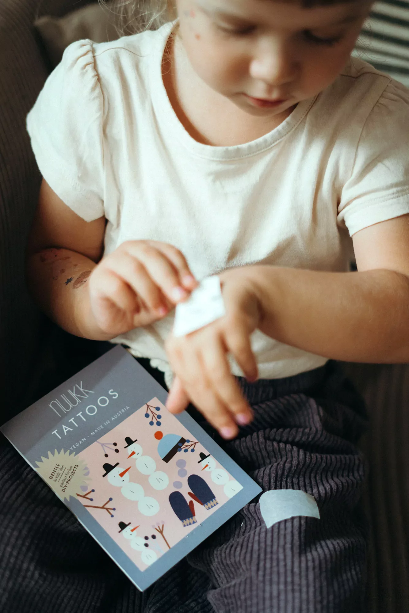 nuukk Kindertattoos – vegane Wassertransferfolie, dermatologisch getestet, hergestellt in Österreich, bei Cleo&Caesar Kids Concept Store