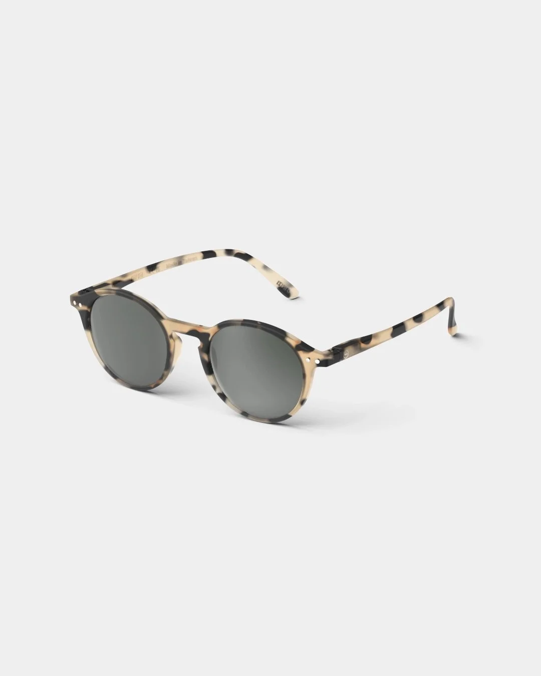 Izipizi Sonnenbrille #D Light Tortoise – Pantos-Fassung im Schildpattmuster mit Soft Touch-Finish, graue Gläser, Unisex, bei Cleo&Caesar Kids Concept Store