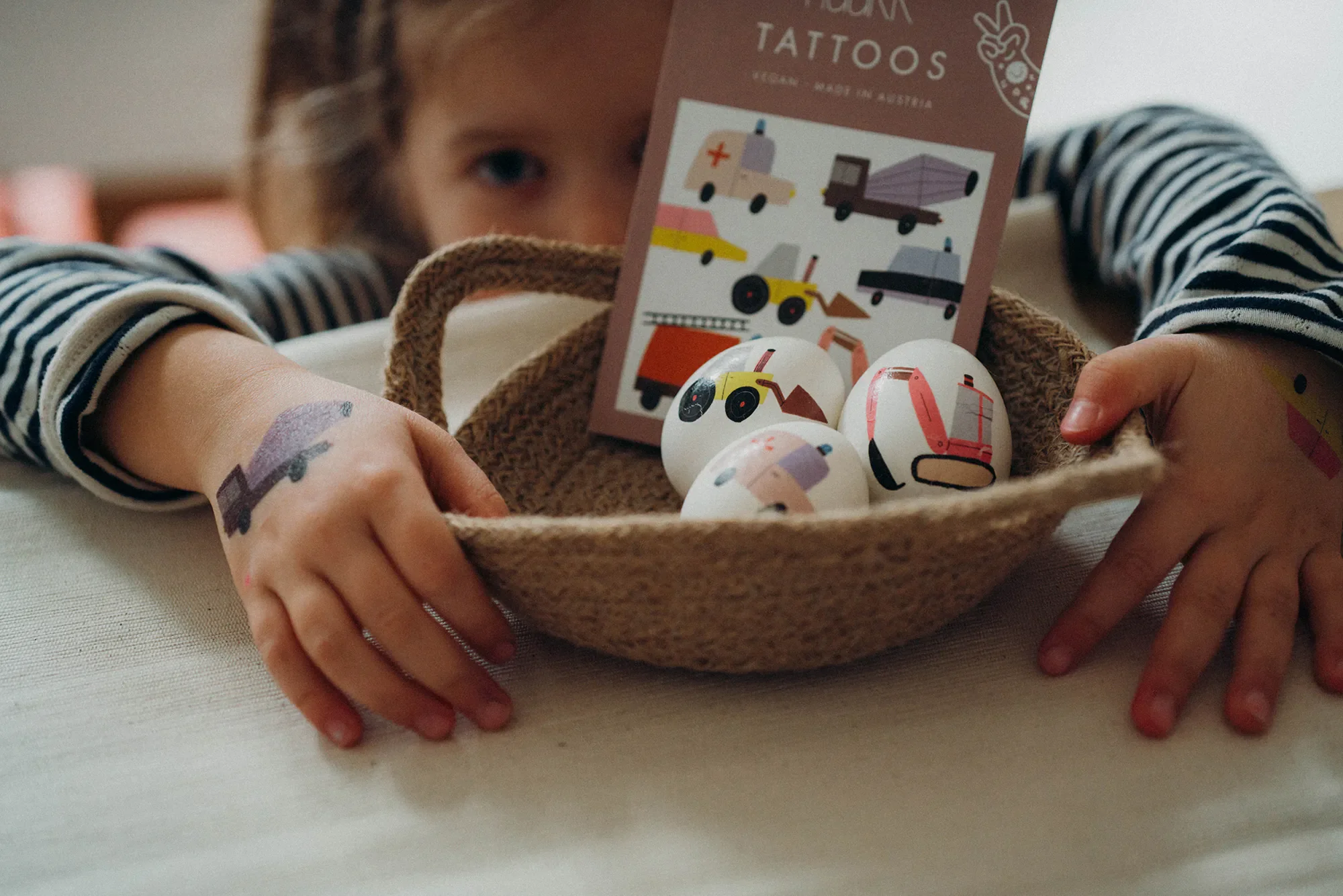 nuukk Kindertattoos – vegane Wassertransferfolie, dermatologisch getestet, hergestellt in Österreich, bei Cleo&Caesar Kids Concept Store